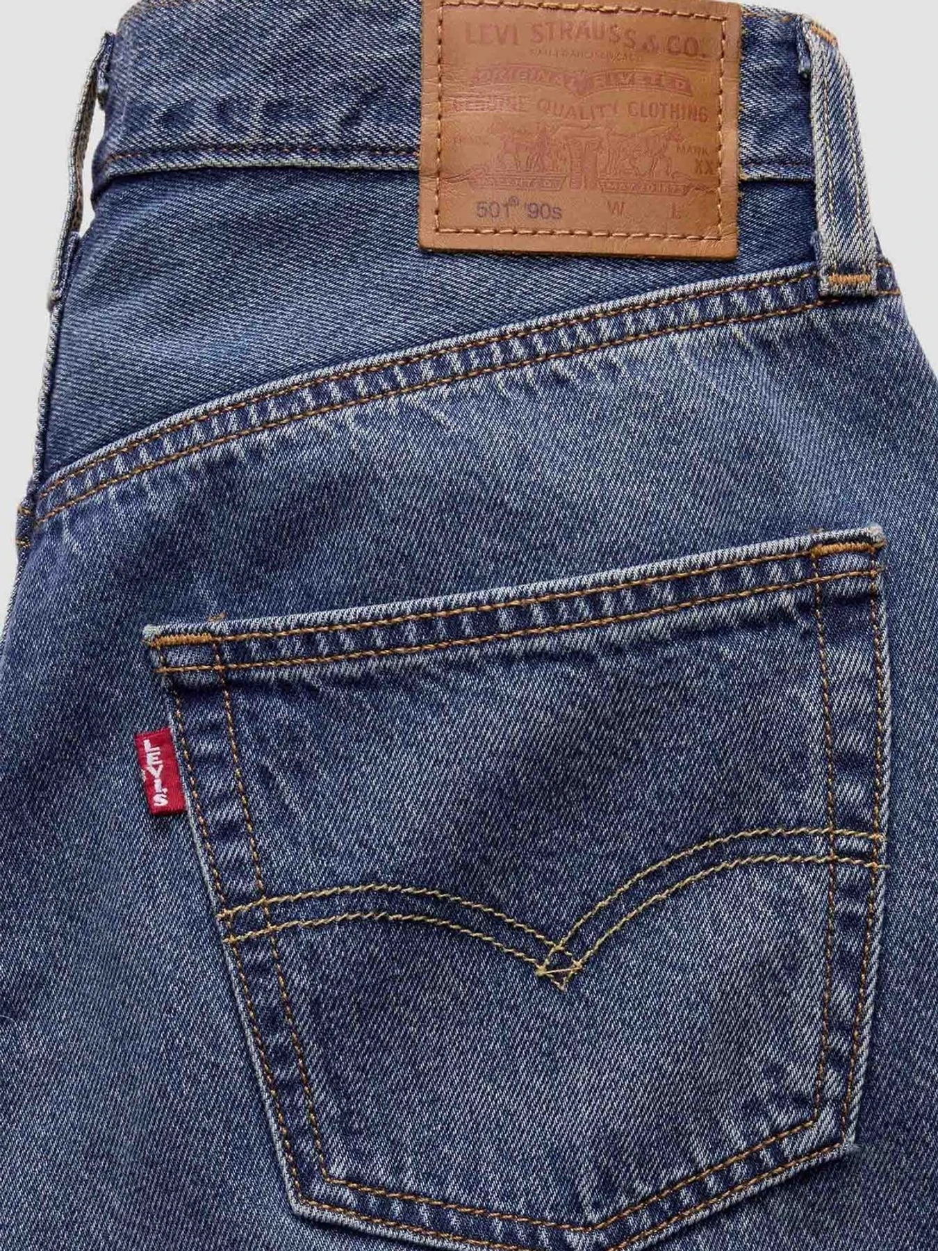 Джинсы Levi's модель A8421;0014 Джинсы Levi's модель A8421;0014 Фото