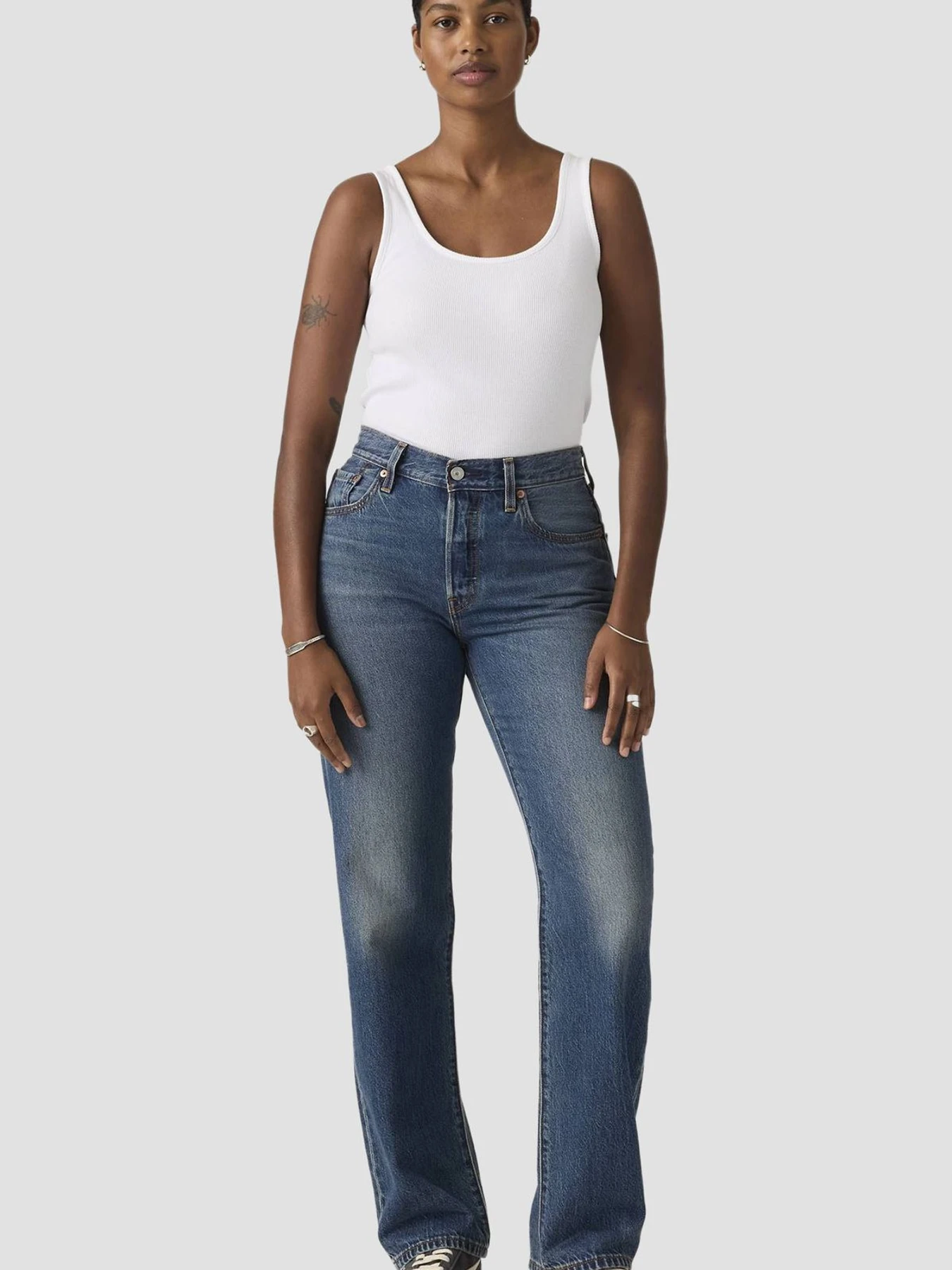 Джинсы Levi's модель A8421;0014 Джинсы Levi's модель A8421;0014 Фото