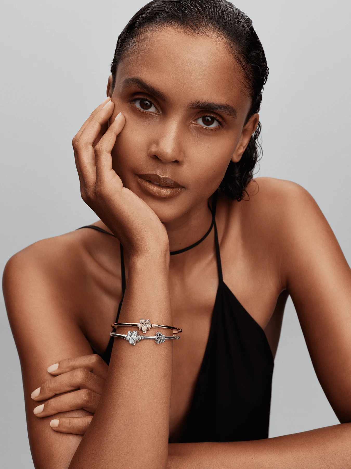 Классические PANDORA модель 764480C01 Классические PANDORA модель 764480C01 Фото