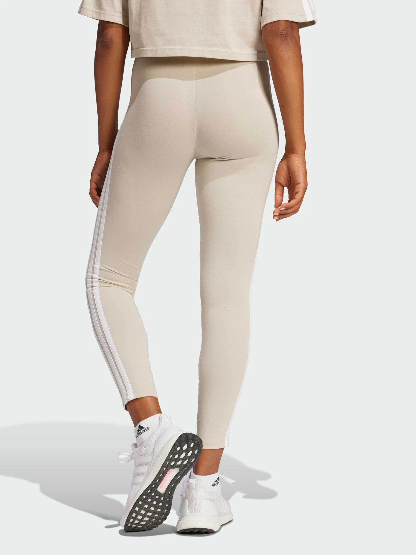 Брюки Adidas Adidas Essentials модель JE0073 Брюки Adidas Adidas Essentials модель JE0073 Фото