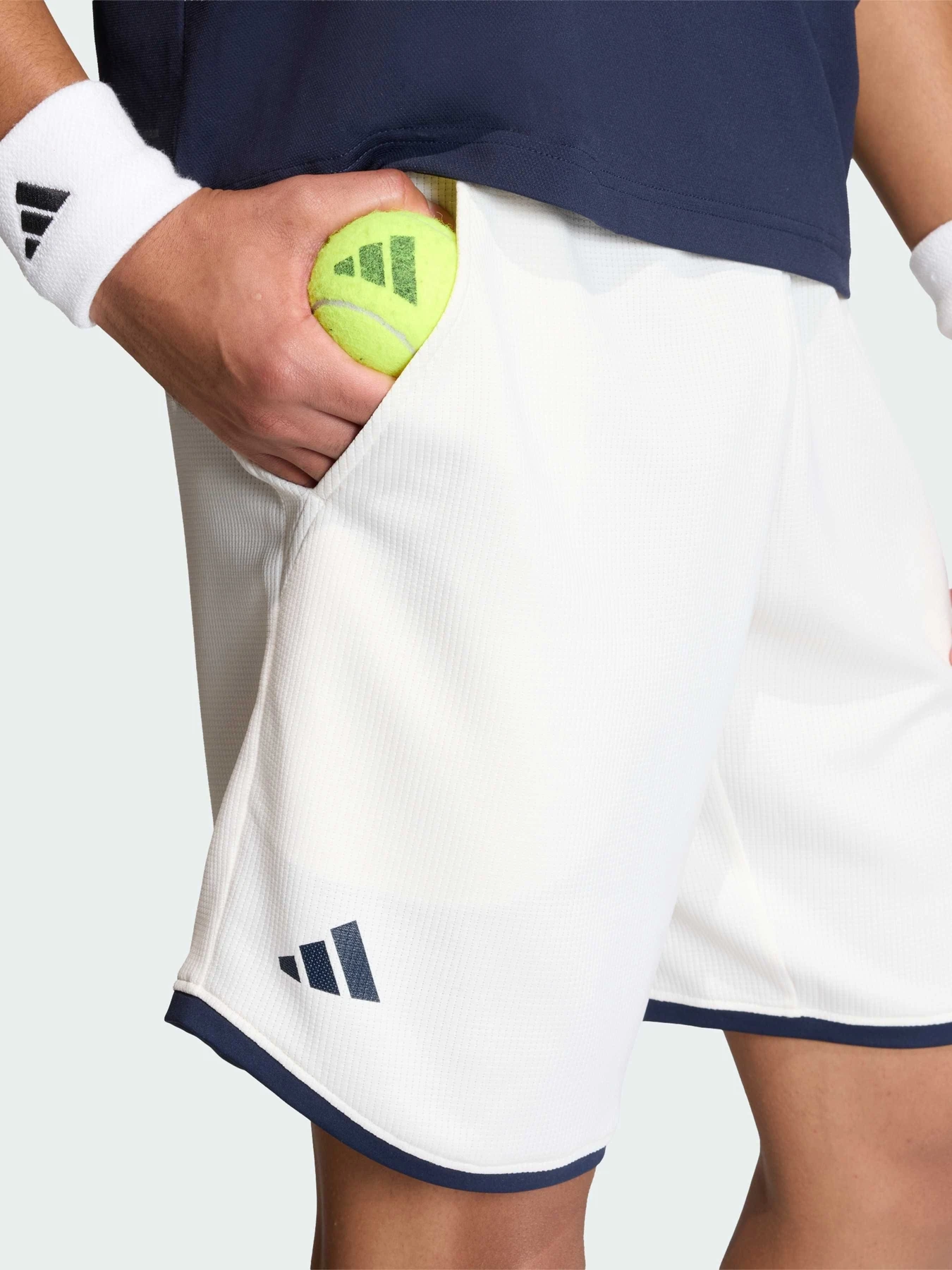 Шорты Adidas модель KE6717 Шорты Adidas модель KE6717 Фото