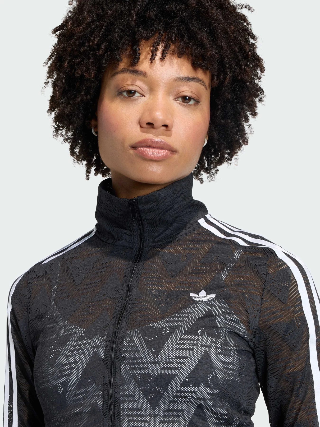 Худи и свитшоты Adidas модель KD0349 Фото