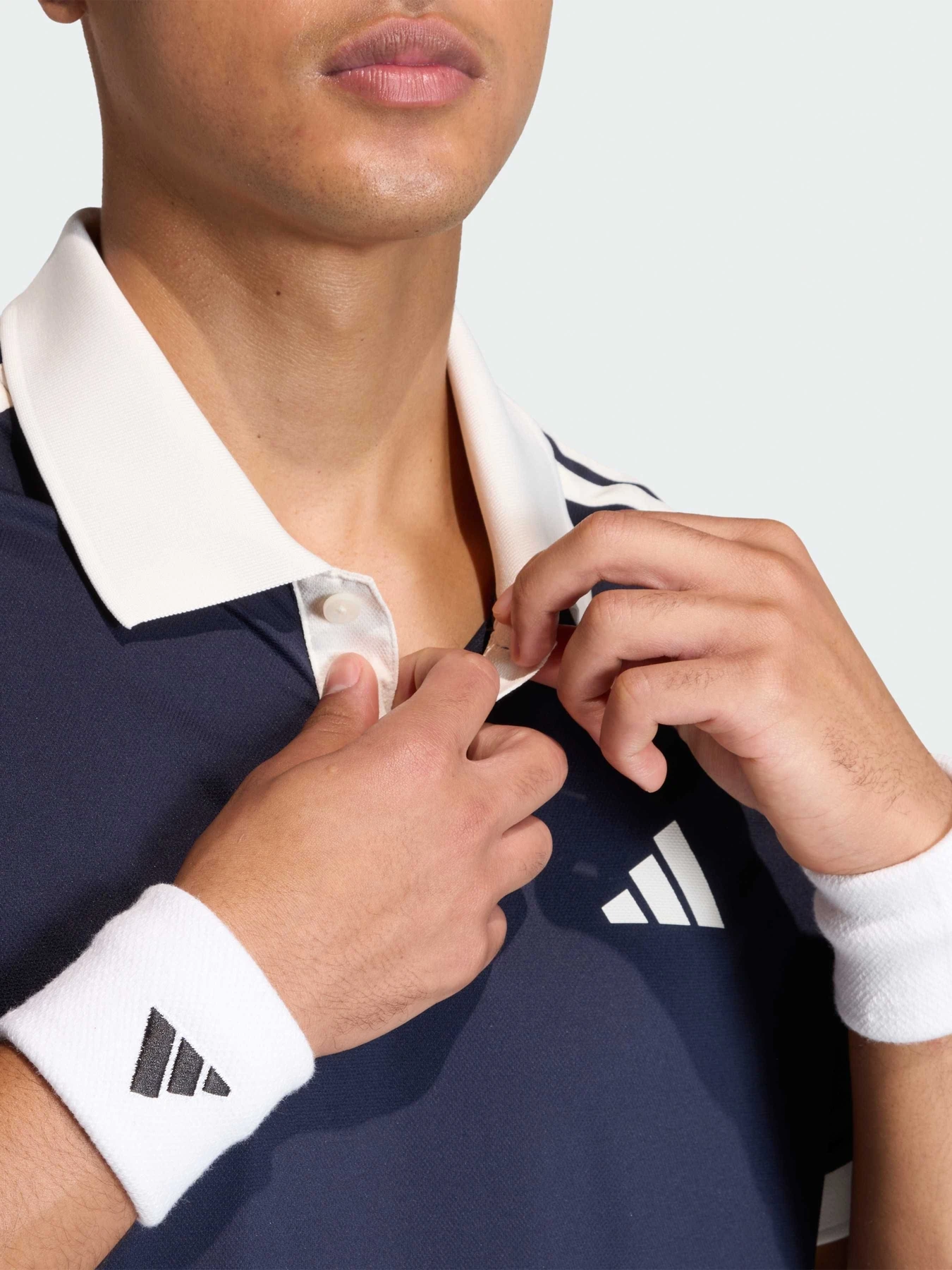 Футболки и поло Adidas модель KA5899 Футболки и поло Adidas модель KA5899 Фото