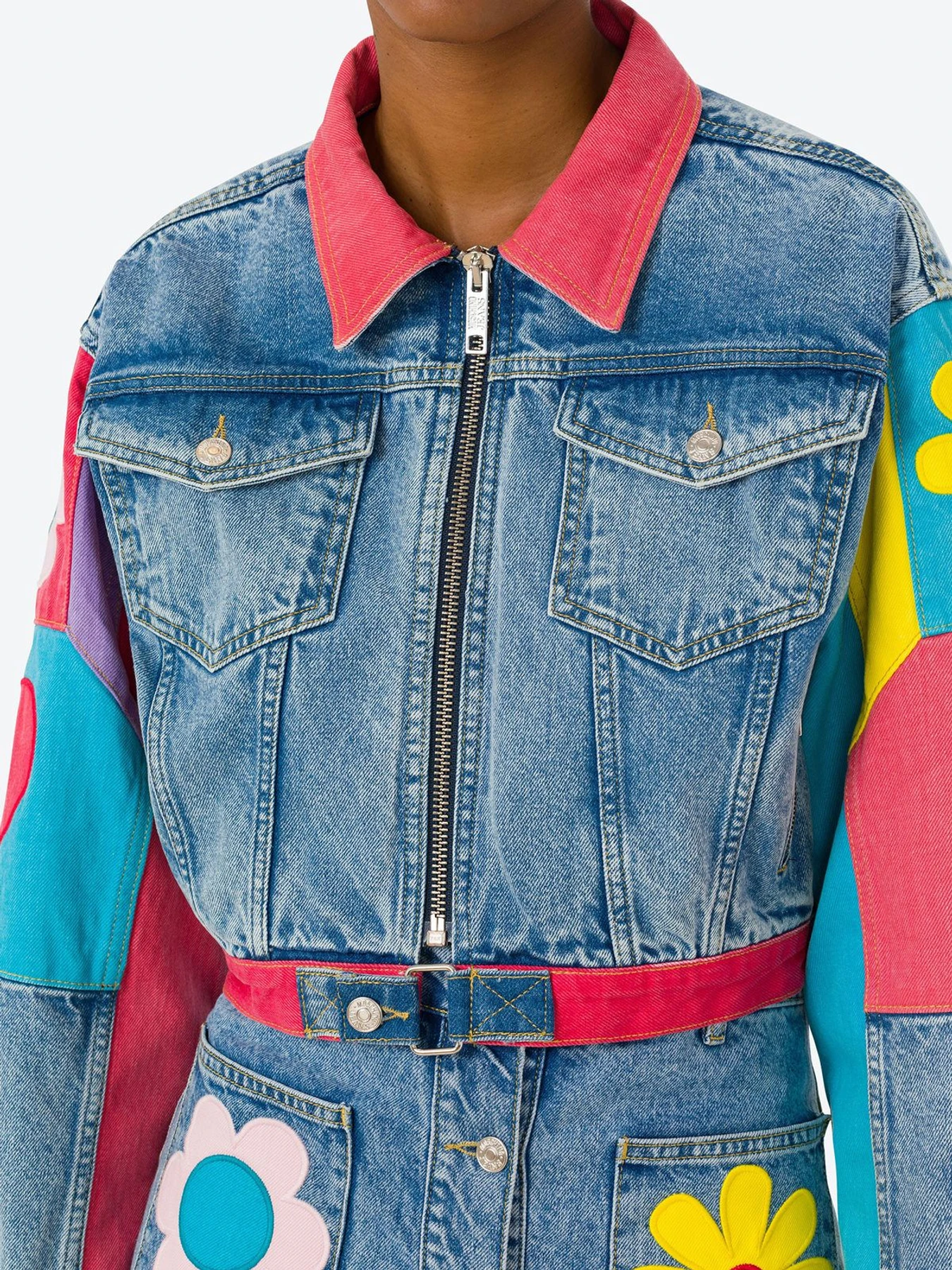 Куртки и дубленки Moschino модель A0503.3236;1295 Фото