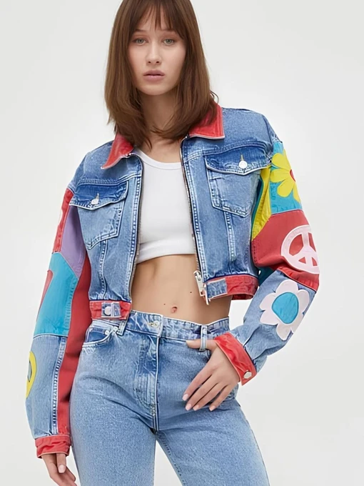 Куртки и дубленки Moschino модель A0503.3236;1295 Фото
