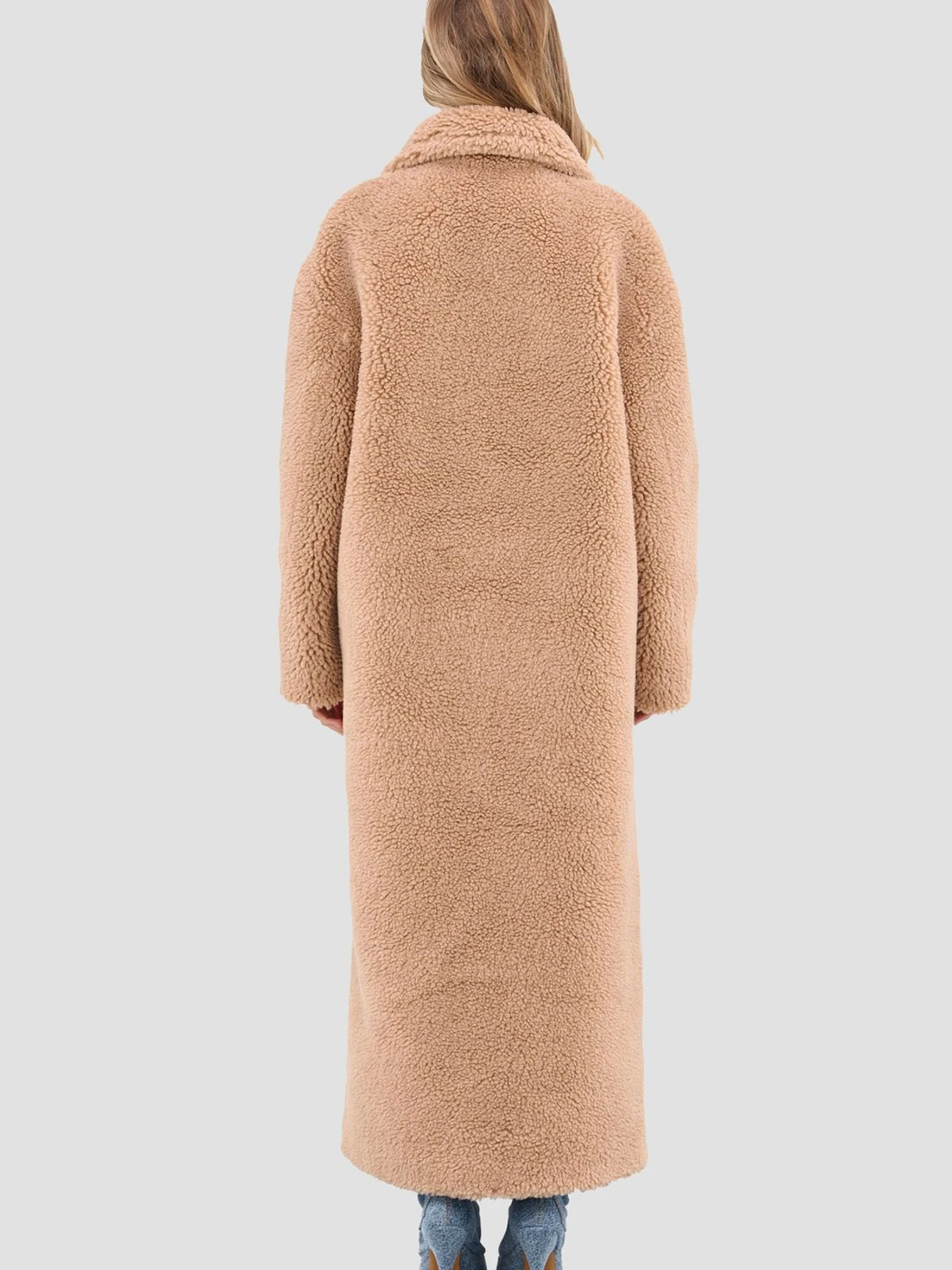 Куртки та дублянки Moschino модель A0604.8717;0148 Фото