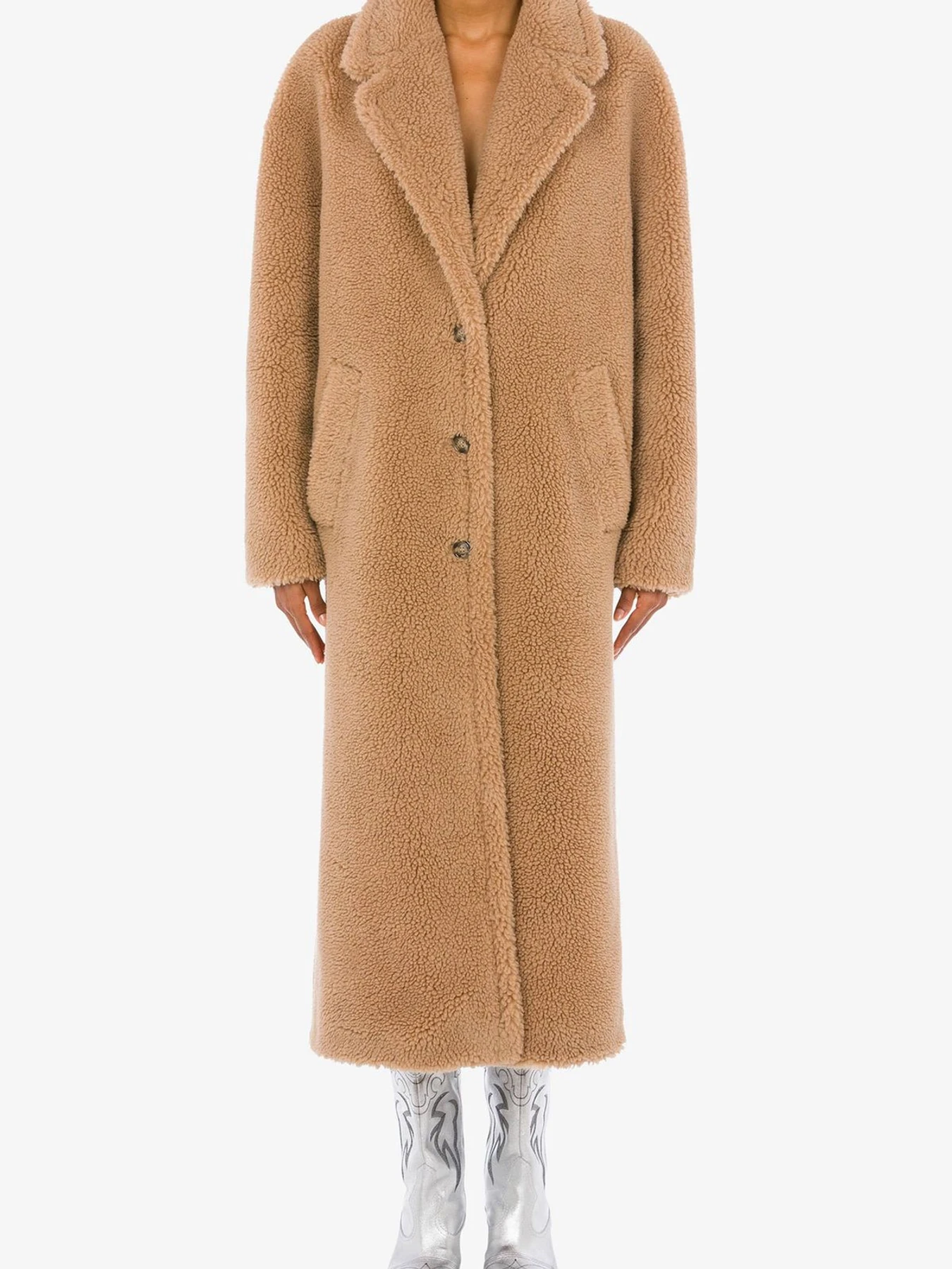 Куртки та дублянки Moschino модель A0604.8717;0148 Фото