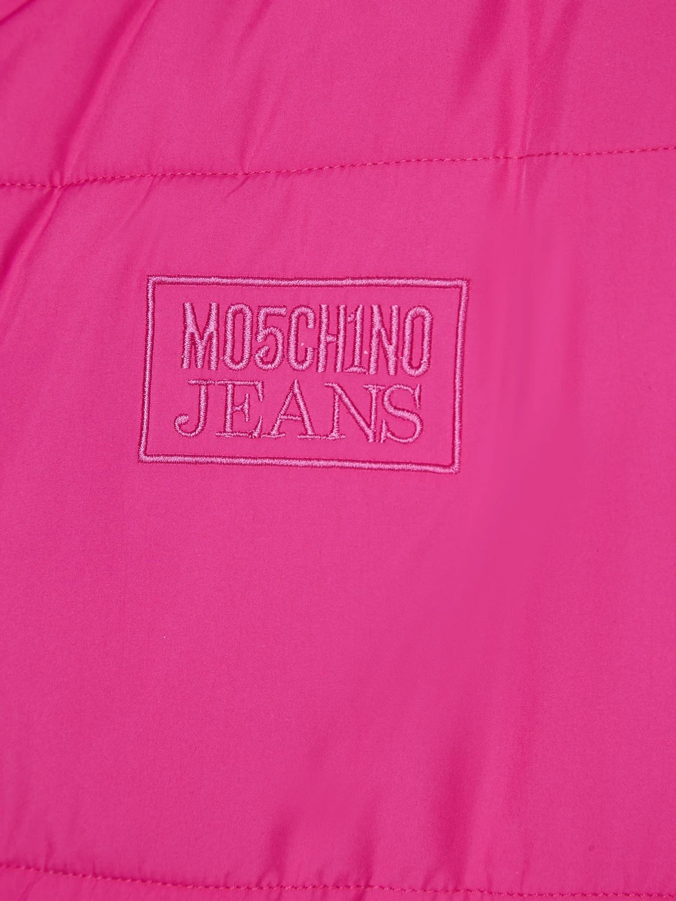 Куртки и дубленки Moschino модель A0609.8720;0244 Фото