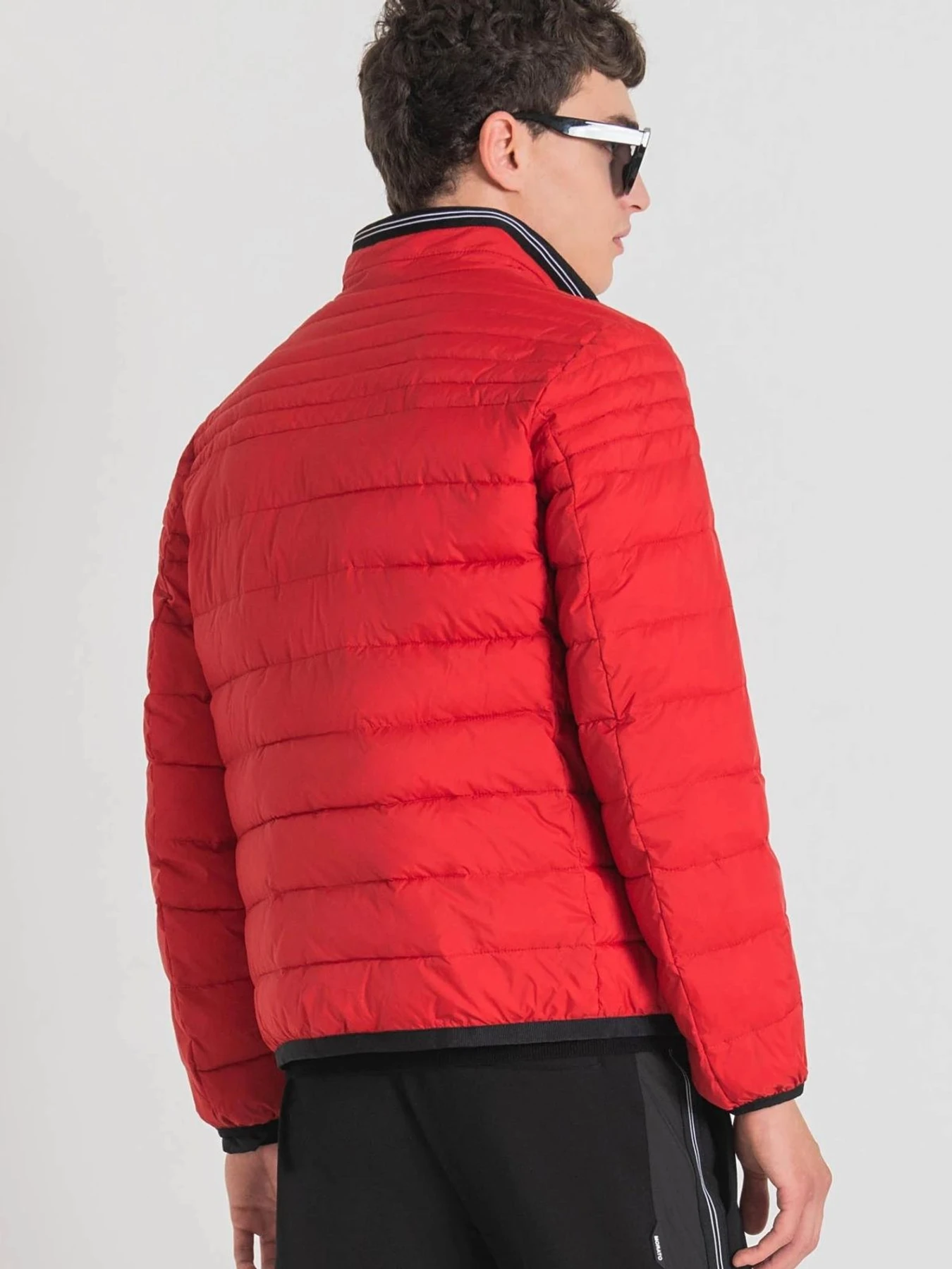 Куртки и дубленки Antony Morato модель MMCO00839.FA600146;5058 Куртки и дубленки Antony Morato модель MMCO00839.FA600146;5058 Фото