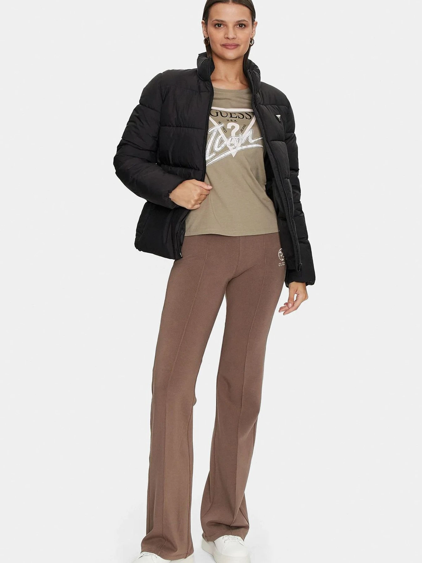 Куртки та дублянки GUESS модель V4YL03.WFUD0;JBLK Куртки та дублянки GUESS модель V4YL03.WFUD0;JBLK Фото