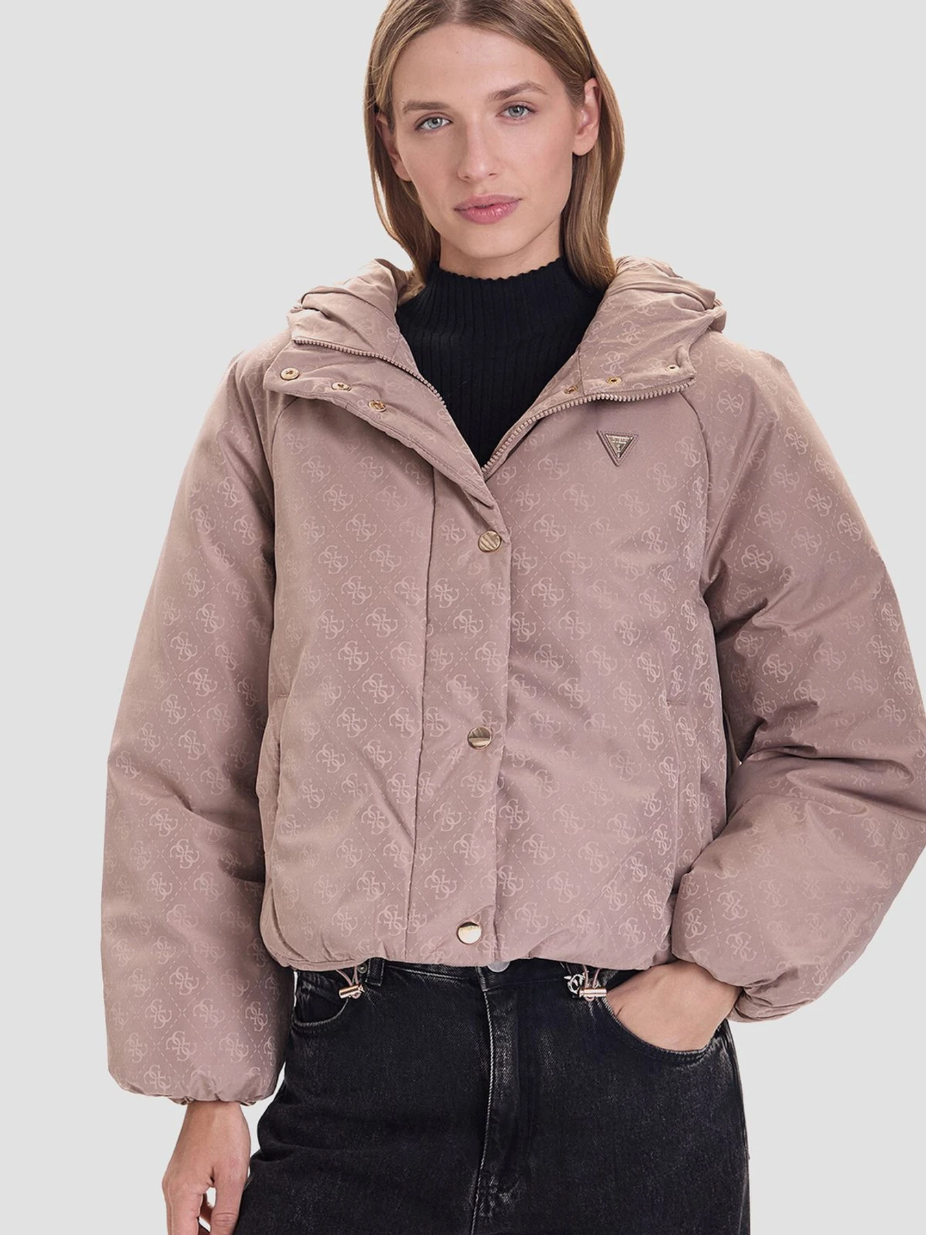 Куртки та дублянки GUESS модель V5BL07.WGLW2;FNGX Куртки та дублянки GUESS модель V5BL07.WGLW2;FNGX Фото
