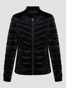 Куртки та дублянки GUESS модель W3YL14.WFJ10;JBLK Фото
