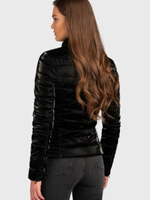 Куртки та дублянки GUESS модель W3YL14.WFJ10;JBLK Фото
