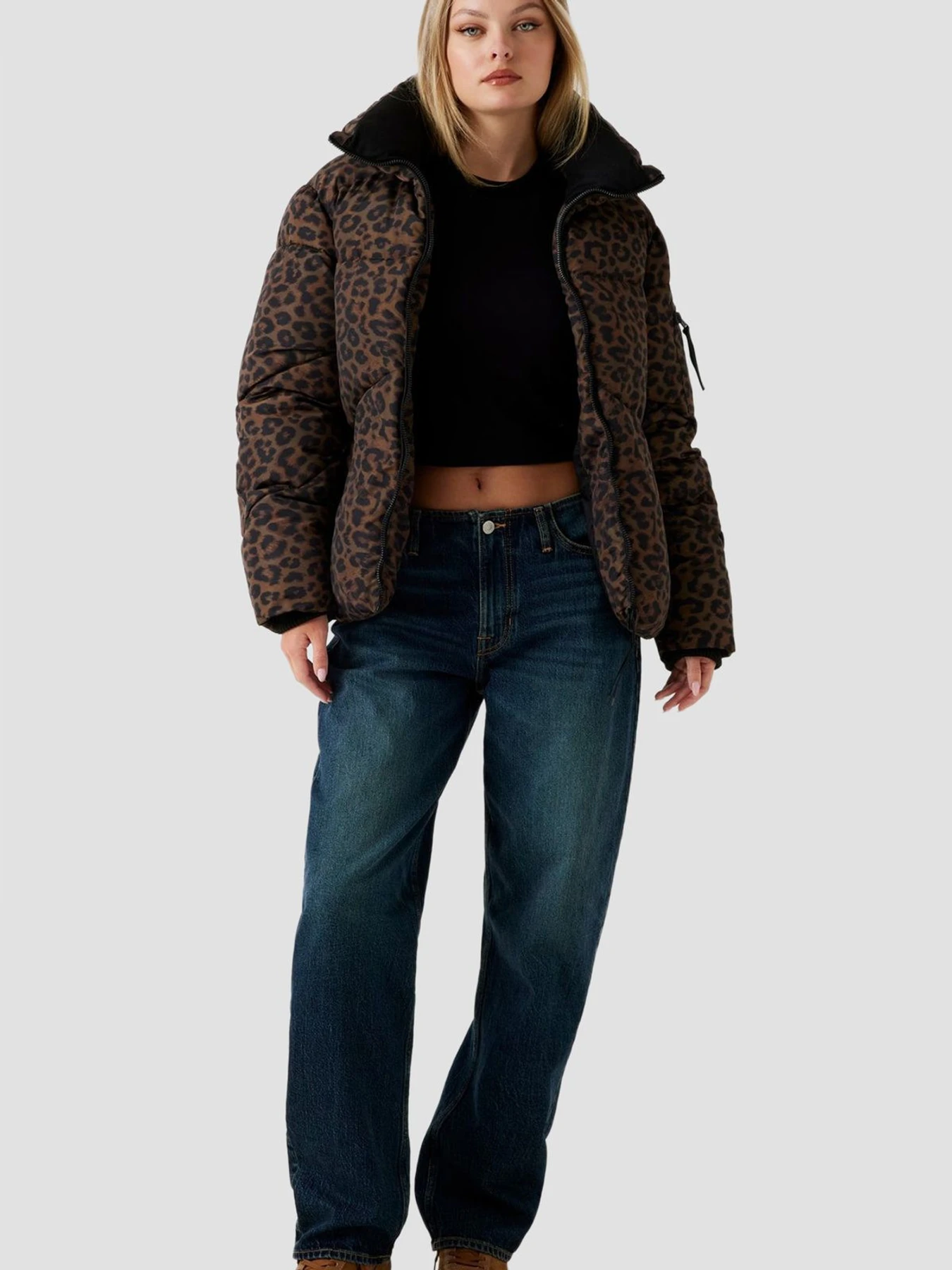 Куртки та дублянки GUESS модель W5BL47.W3702;P1UK Куртки та дублянки GUESS модель W5BL47.W3702;P1UK Фото