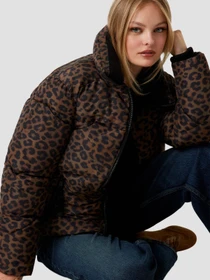 Куртки та дублянки GUESS модель W5BL47.W3702;P1UK Фото