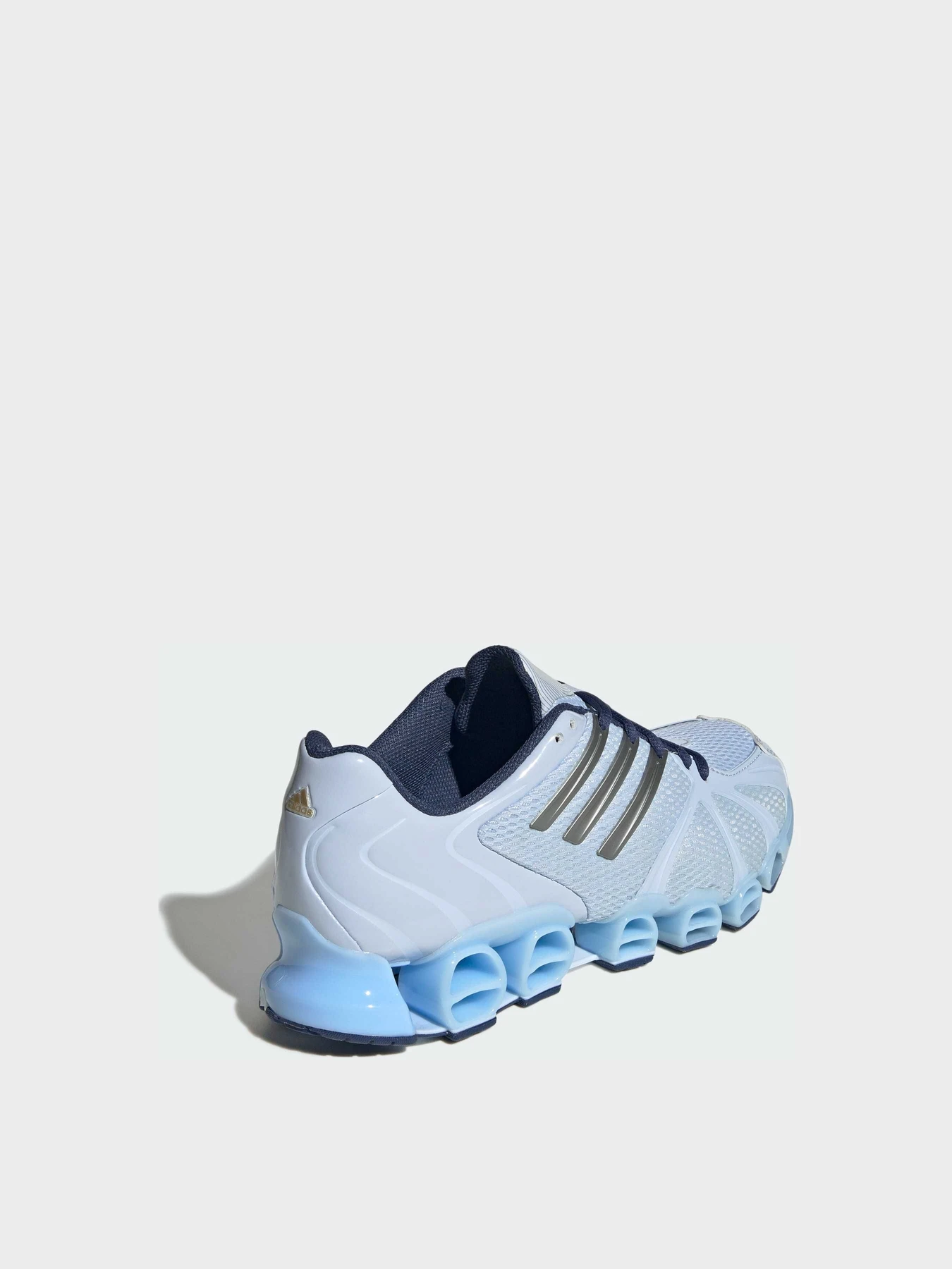 Кроссовки Adidas модель IH4496 Кроссовки Adidas модель IH4496 Фото