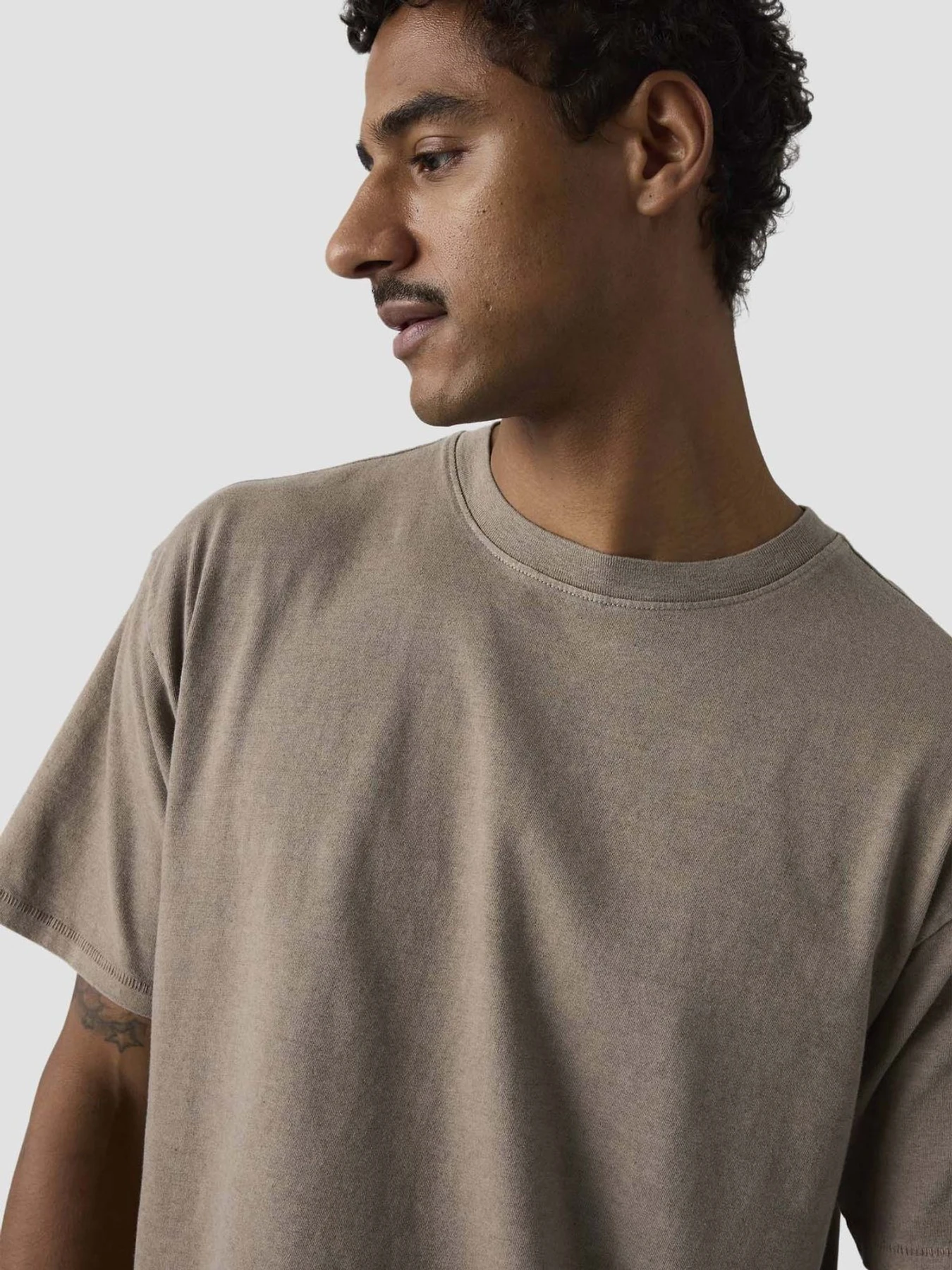 Футболки і поло Levi's модель 0049F;0020 Футболки і поло Levi's модель 0049F;0020 Фото