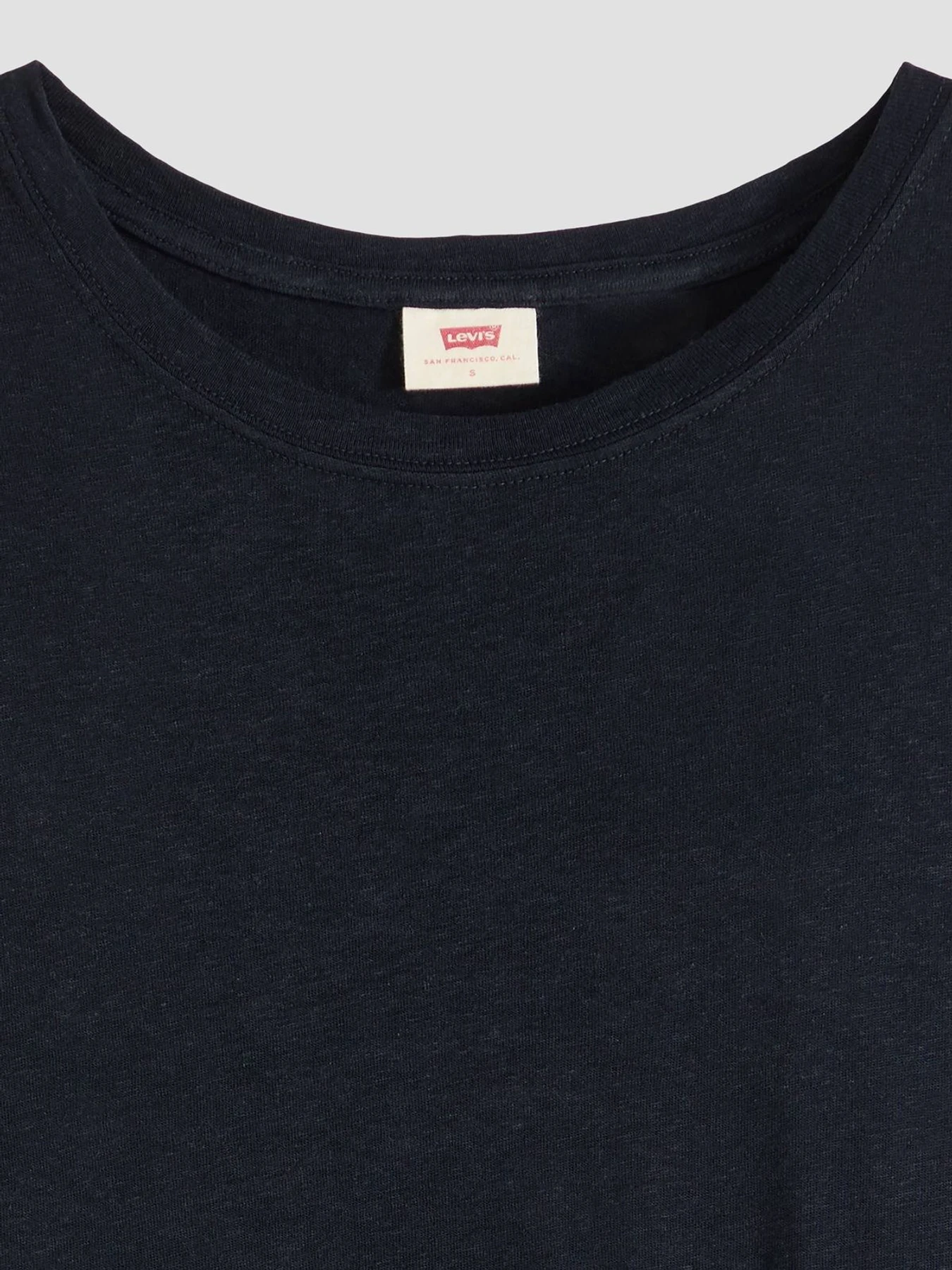 Футболки і поло Levi's модель 005IR;0001 Футболки і поло Levi's модель 005IR;0001 Фото