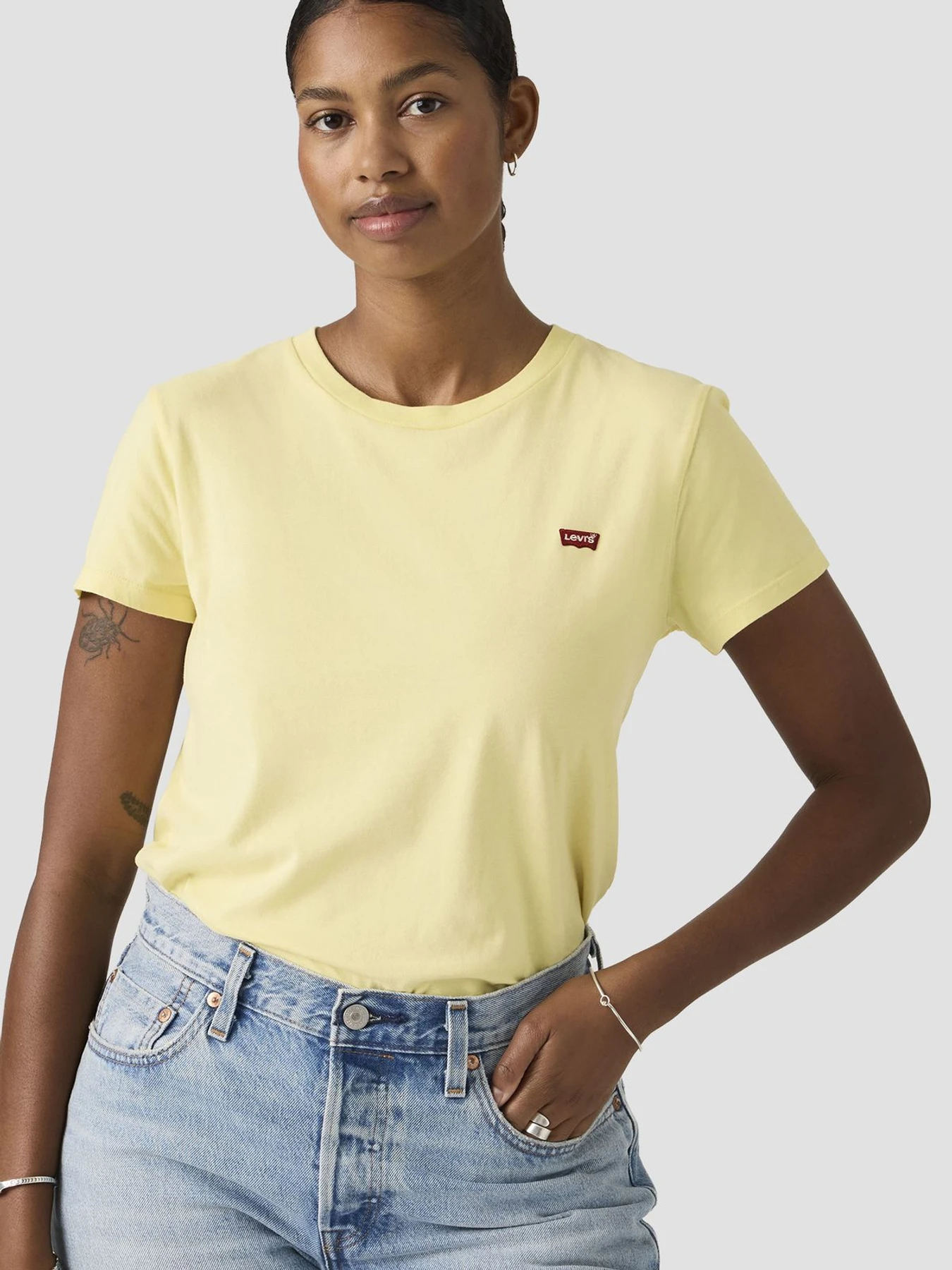 Футболки и поло Levi's модель 39185;0401 Футболки и поло Levi's модель 39185;0401 Фото
