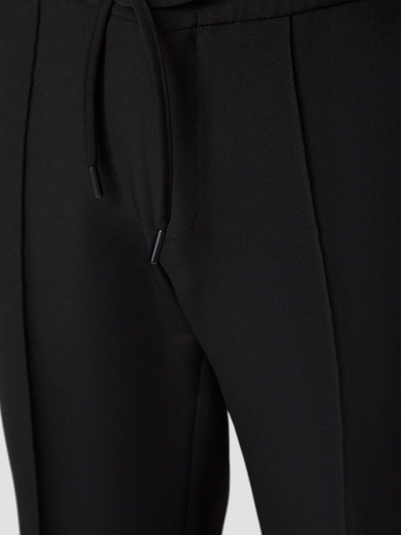Брюки Karl Lagerfeld модель 531002.255064;990 Брюки Karl Lagerfeld модель 531002.255064;990 Фото