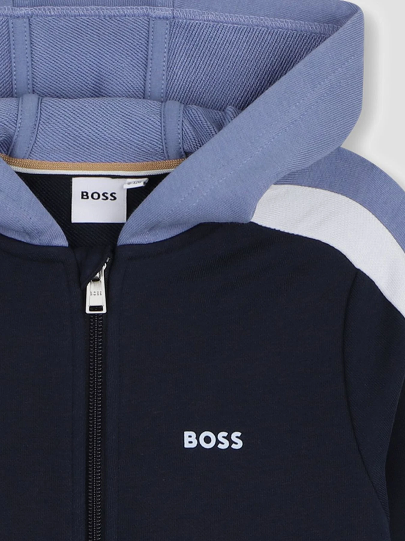 Костюми BOSS Kids модель J53004;849 Фото