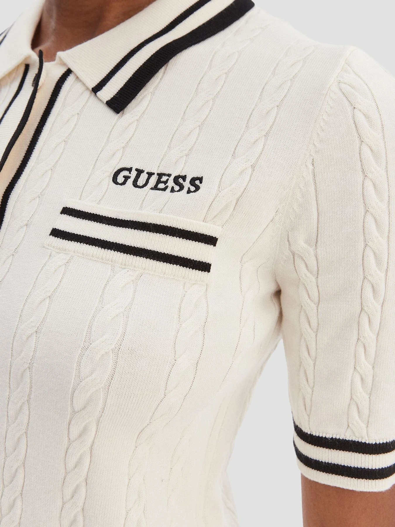 Футболки і поло GUESS модель V6RR02.Z4652;G1O6 Футболки і поло GUESS модель V6RR02.Z4652;G1O6 Фото