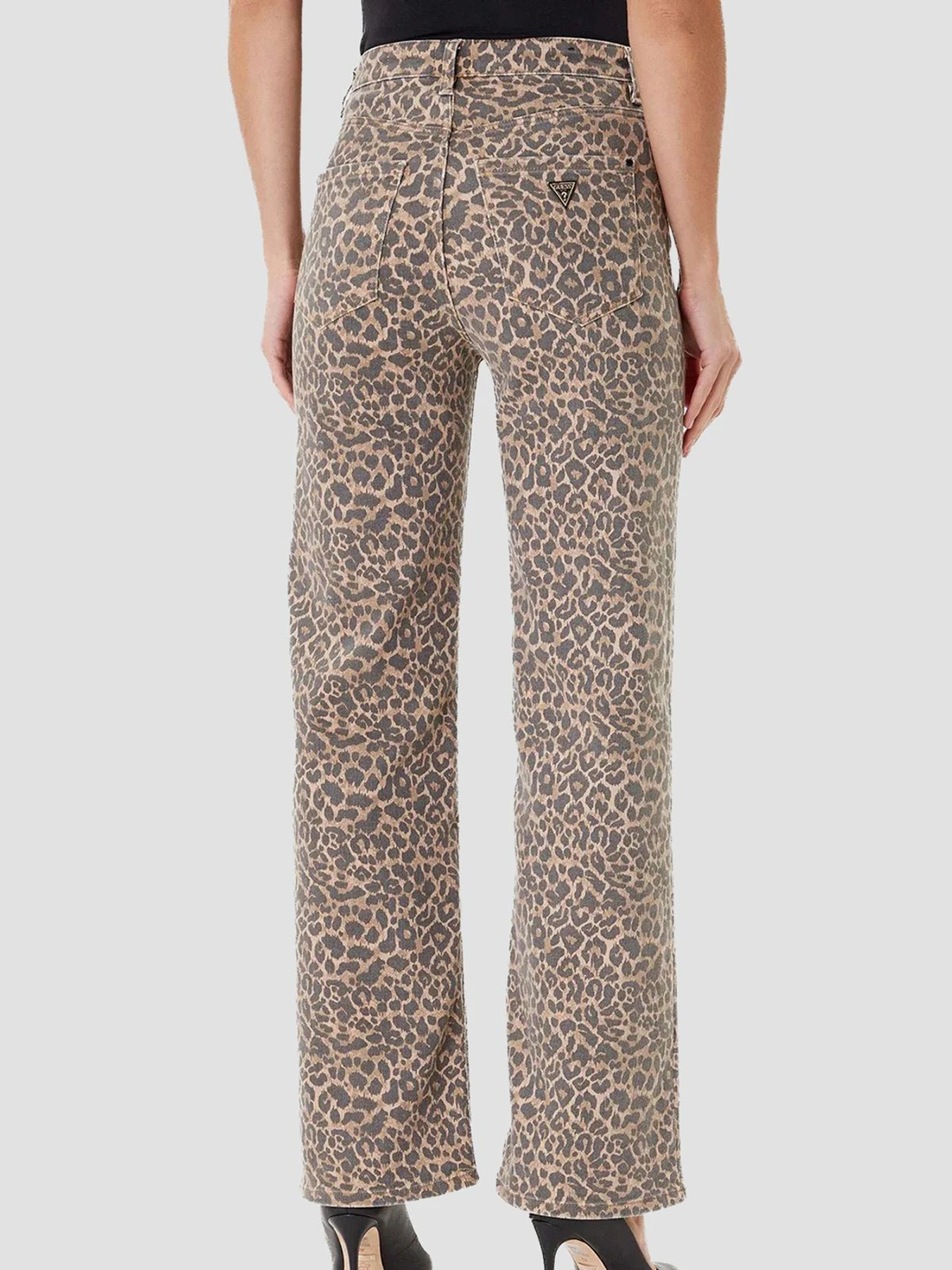 Брюки GUESS модель W5YA1A.WHFP2;P7XQ Брюки GUESS модель W5YA1A.WHFP2;P7XQ Фото