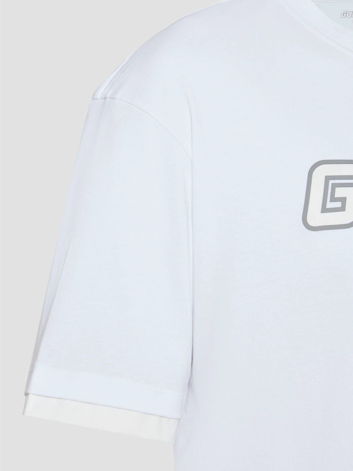 Футболки и поло GUESS модель Z6GI01.K2835;G011 Футболки и поло GUESS модель Z6GI01.K2835;G011 Фото