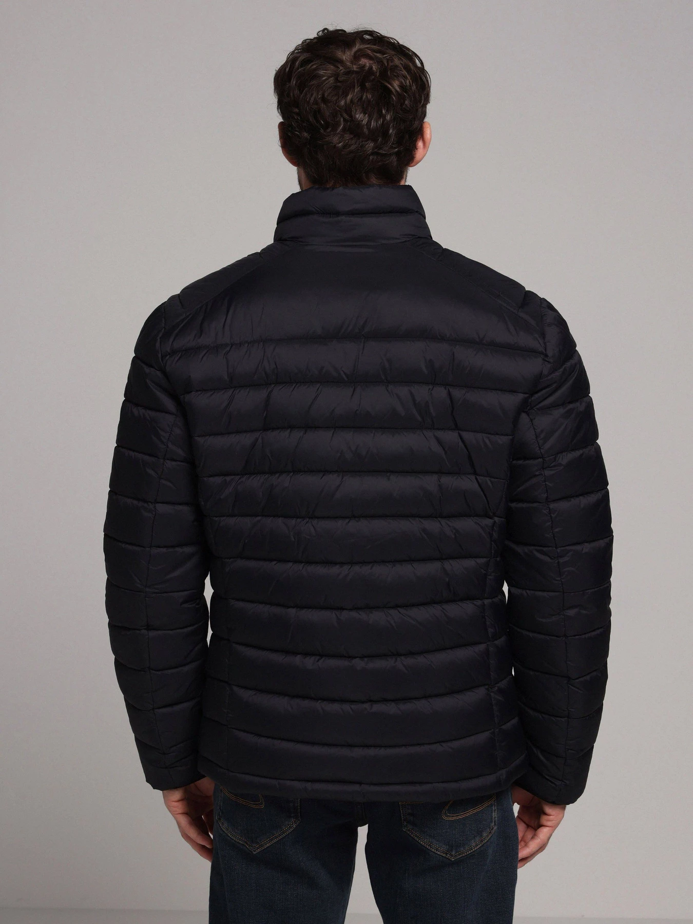 Куртки и дубленки Colin’s модель CL1077729_Q1.V1_BLK Фото