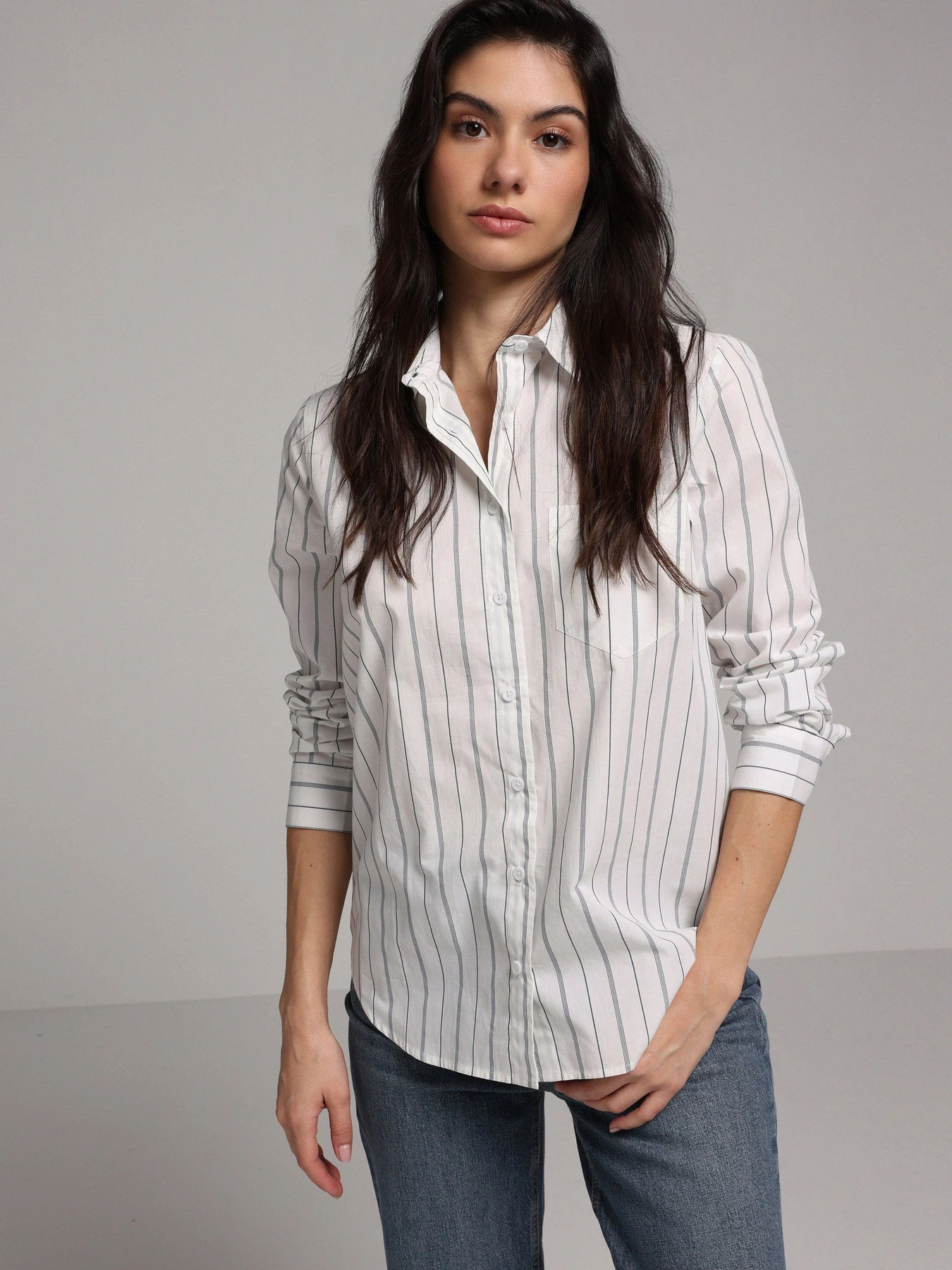 Сорочки Colin’s модель CL1077998_Q1.V1_WHT Фото