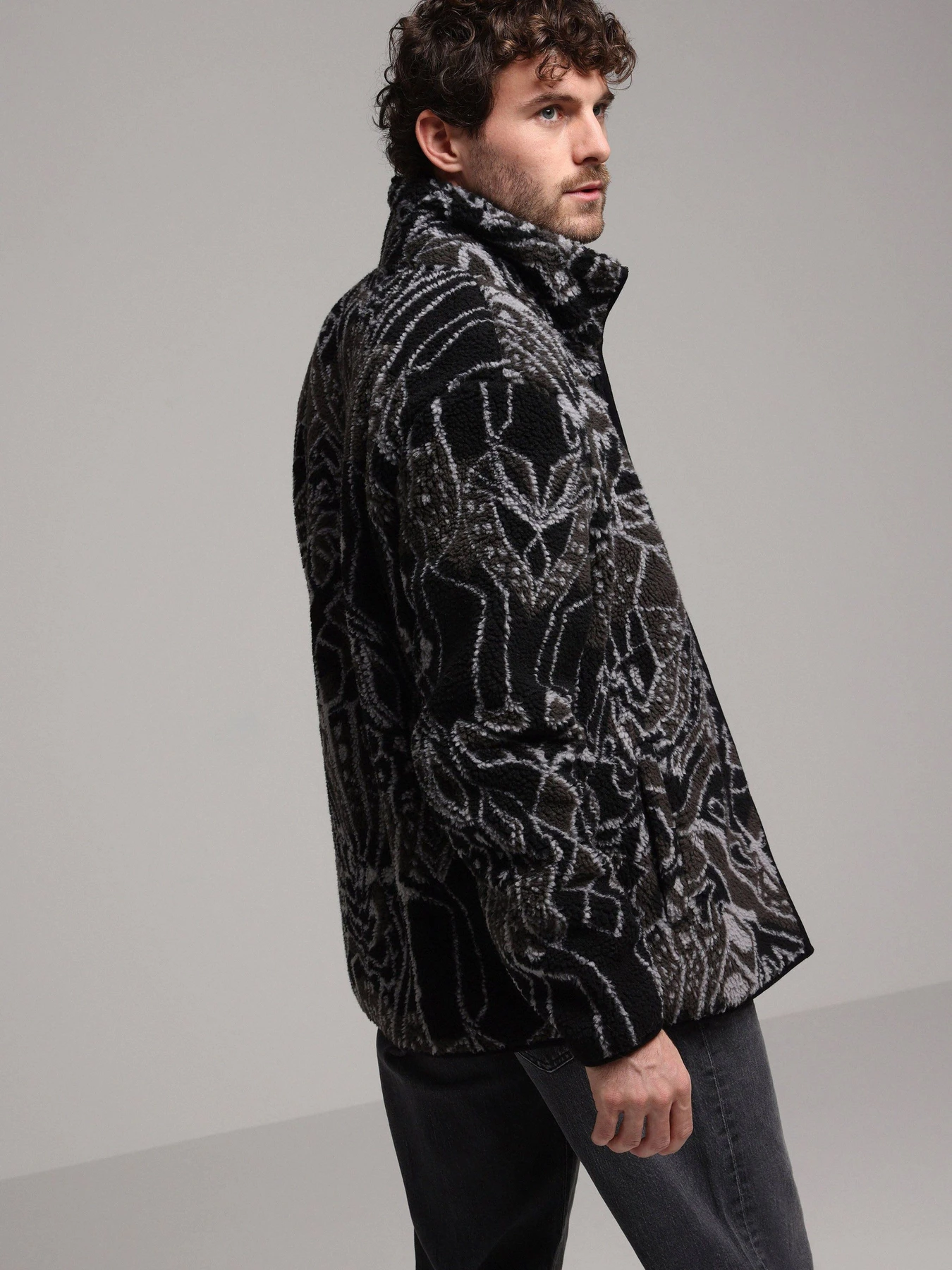 Куртки и дубленки Colin’s модель CL1069903_Q1.V1_BLK Фото
