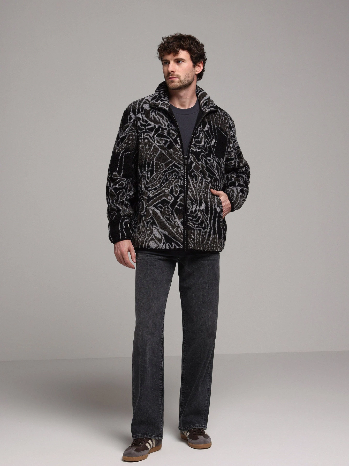Куртки и дубленки Colin’s модель CL1069903_Q1.V1_BLK Фото
