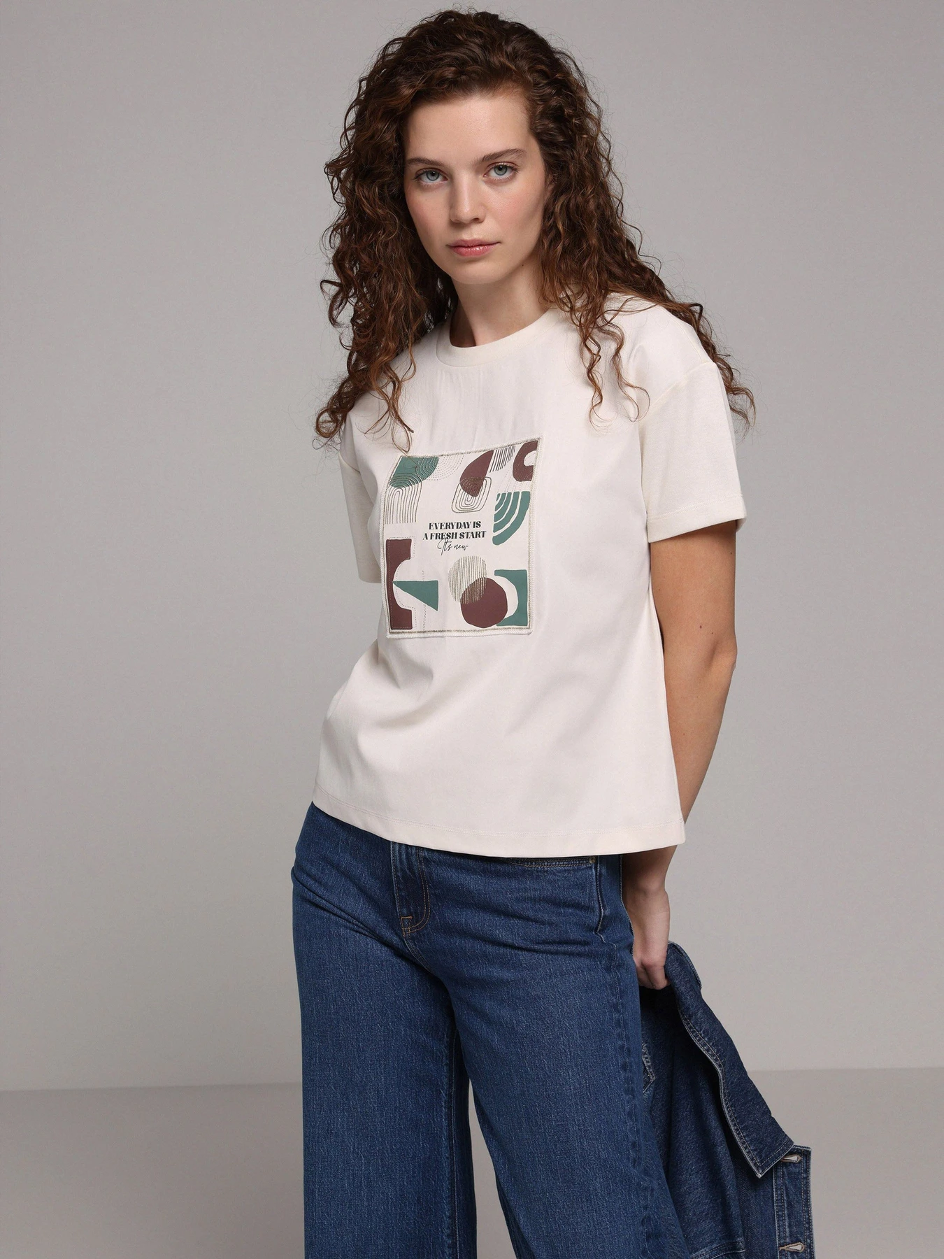 Футболки и поло Colin’s модель CL1079370_Q1.V1_ECR Фото