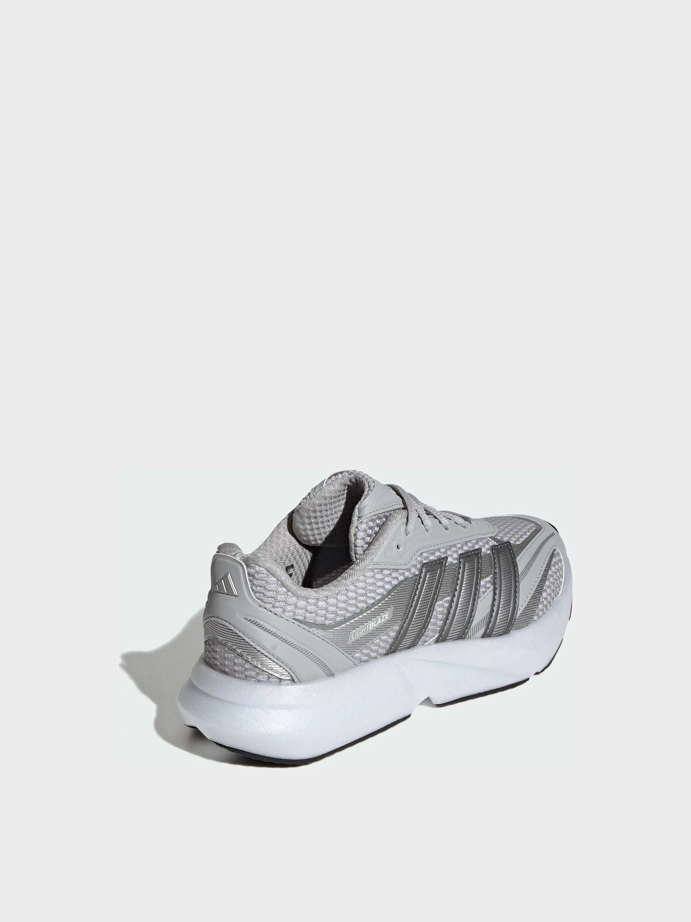 Кроссовки Adidas модель JQ7192 Фото