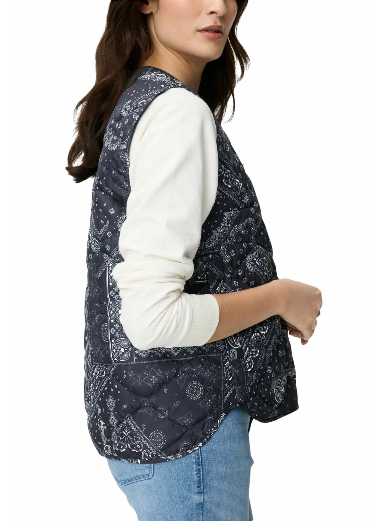 Куртки и дубленки Camel Active Outdoor vests модель 360730-7F63-96 Куртки и дубленки Camel Active Outdoor vests модель 360730-7F63-96 Фото