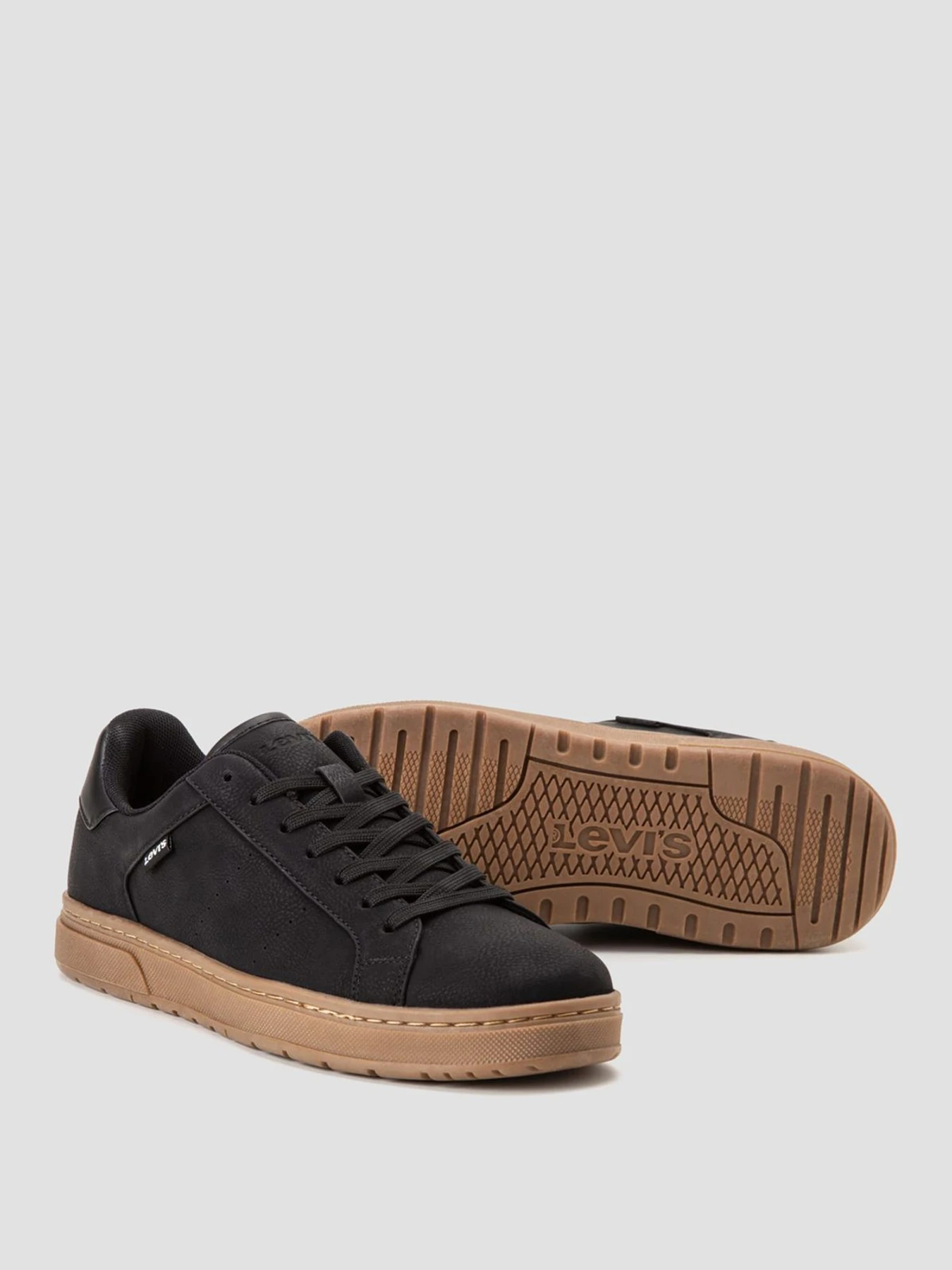 Кеди Levi's модель 234234;960.59 Кеди Levi's модель 234234;960.59 Фото
