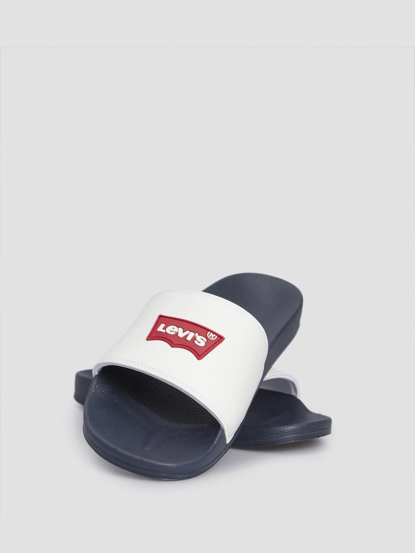 Шльопанці Levi's модель 235642;794.51 Шльопанці Levi's модель 235642;794.51 Фото