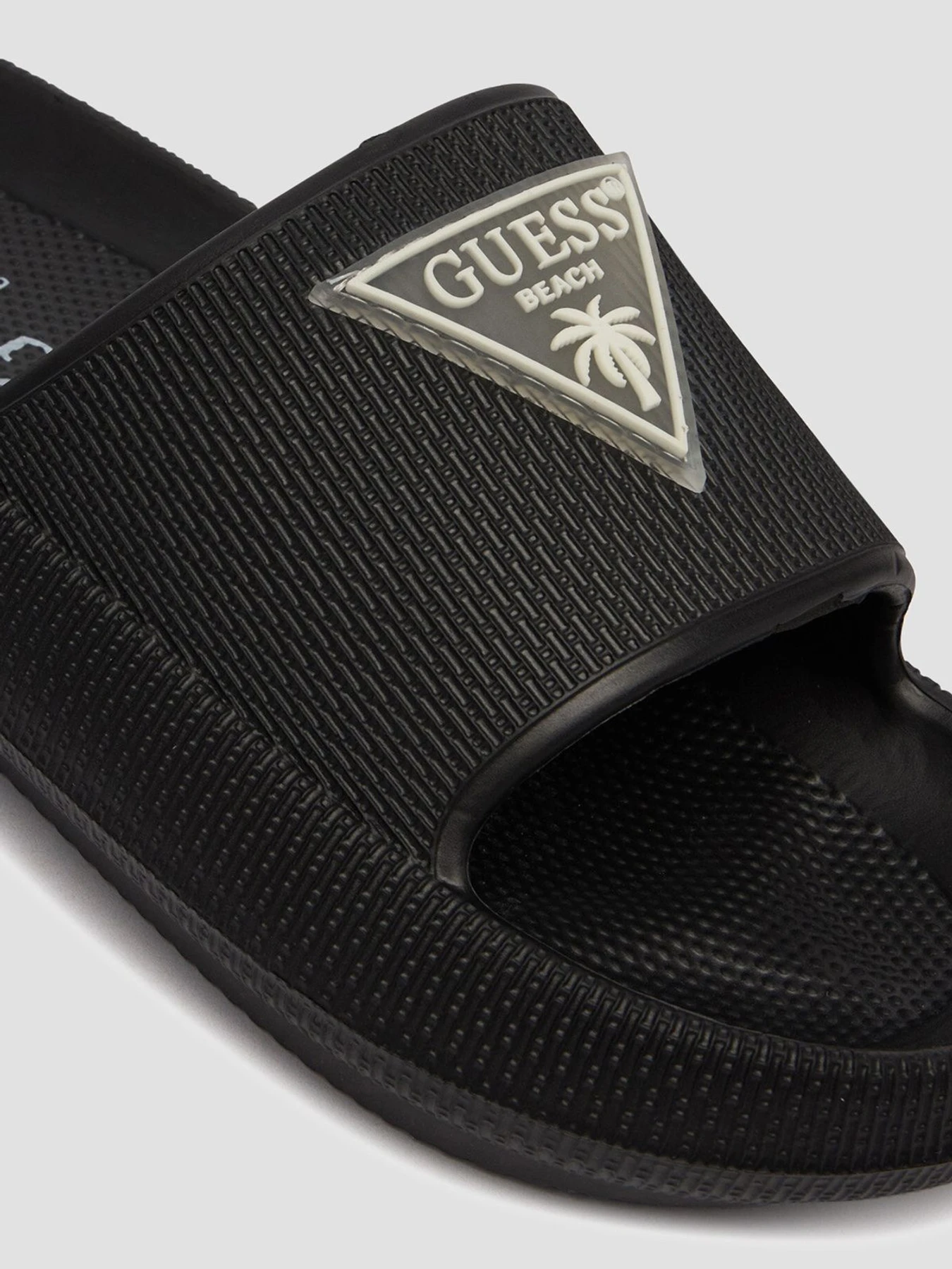 Шльопанці GUESS модель E6GZ19.WG5X0;JBLK Фото