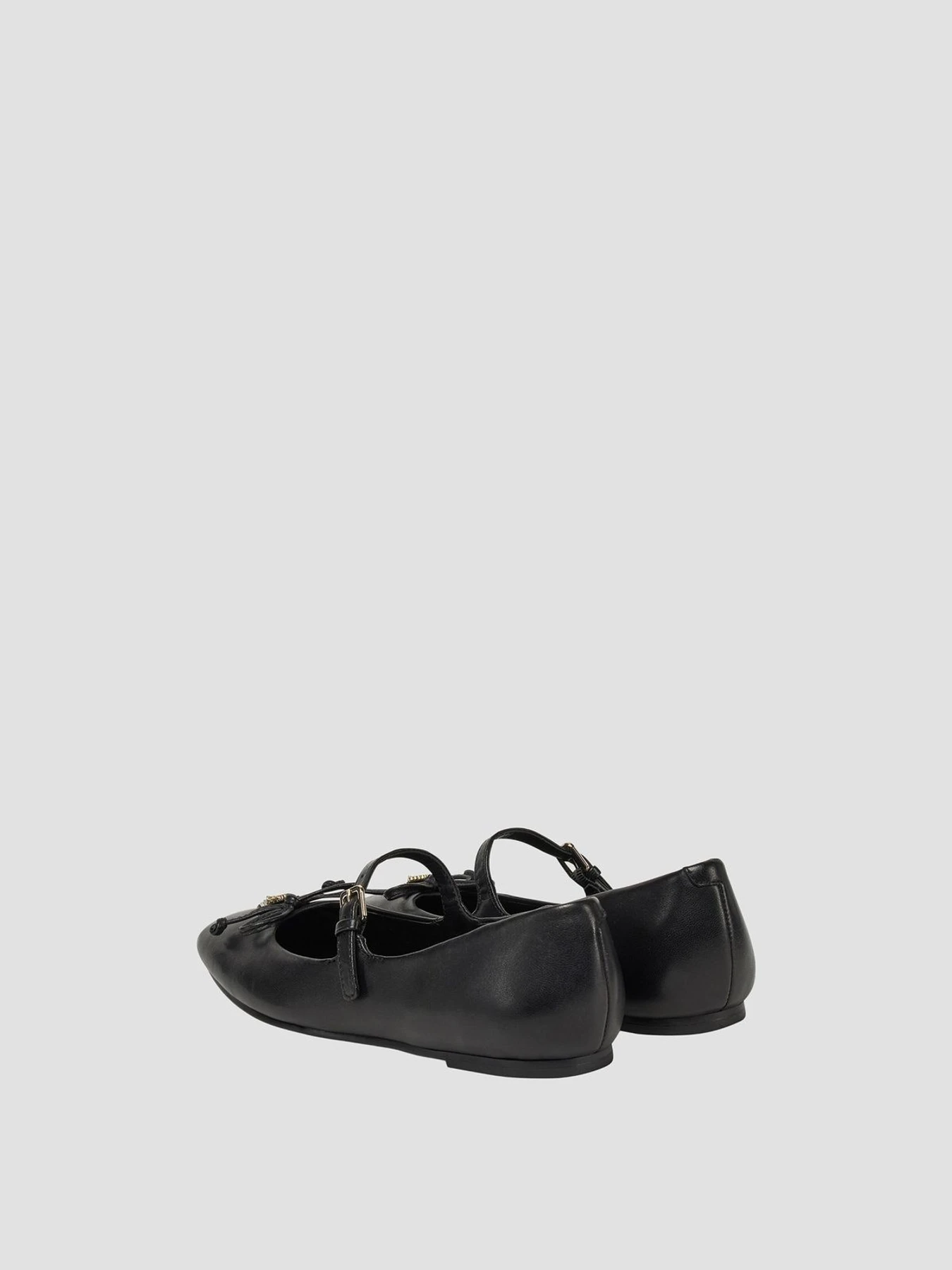 Туфли и лоферы GUESS модель FLJKAY.LEA02;BLACK Туфли и лоферы GUESS модель FLJKAY.LEA02;BLACK Фото
