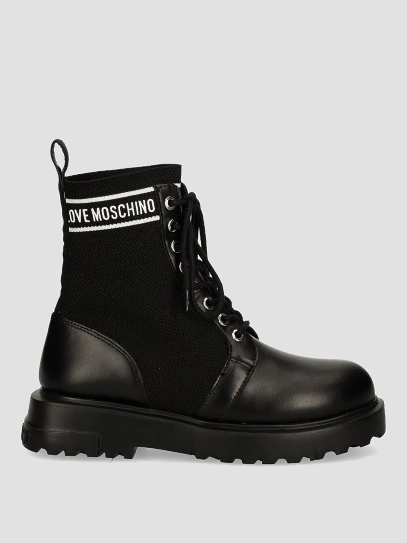 Ботинки и сапоги Moschino модель JA24144G1L.IYJ;000 Ботинки и сапоги Moschino модель JA24144G1L.IYJ;000 Фото