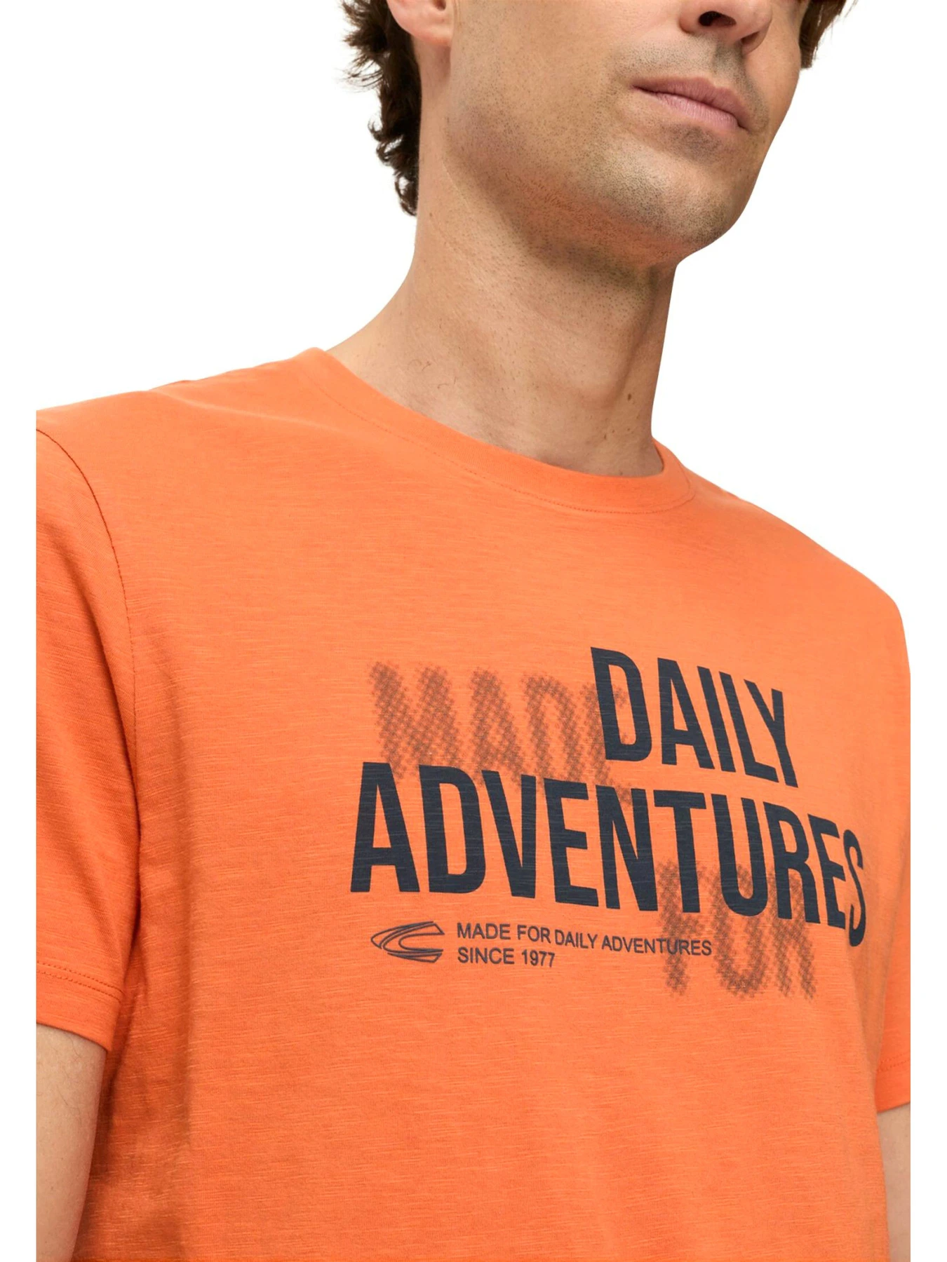 Футболки и поло Camel Active T-shirts 1/2 sleeves модель 409700-7T17-66 Футболки и поло Camel Active T-shirts 1/2 sleeves модель 409700-7T17-66 Фото