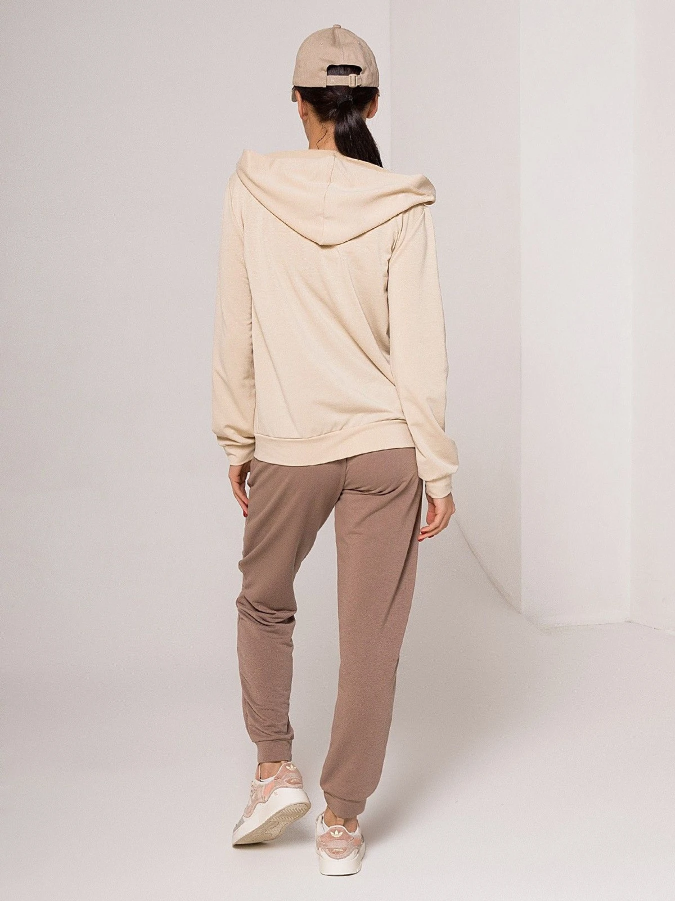 Костюмы ISSA Plus модель 13103B_brownbeige Фото