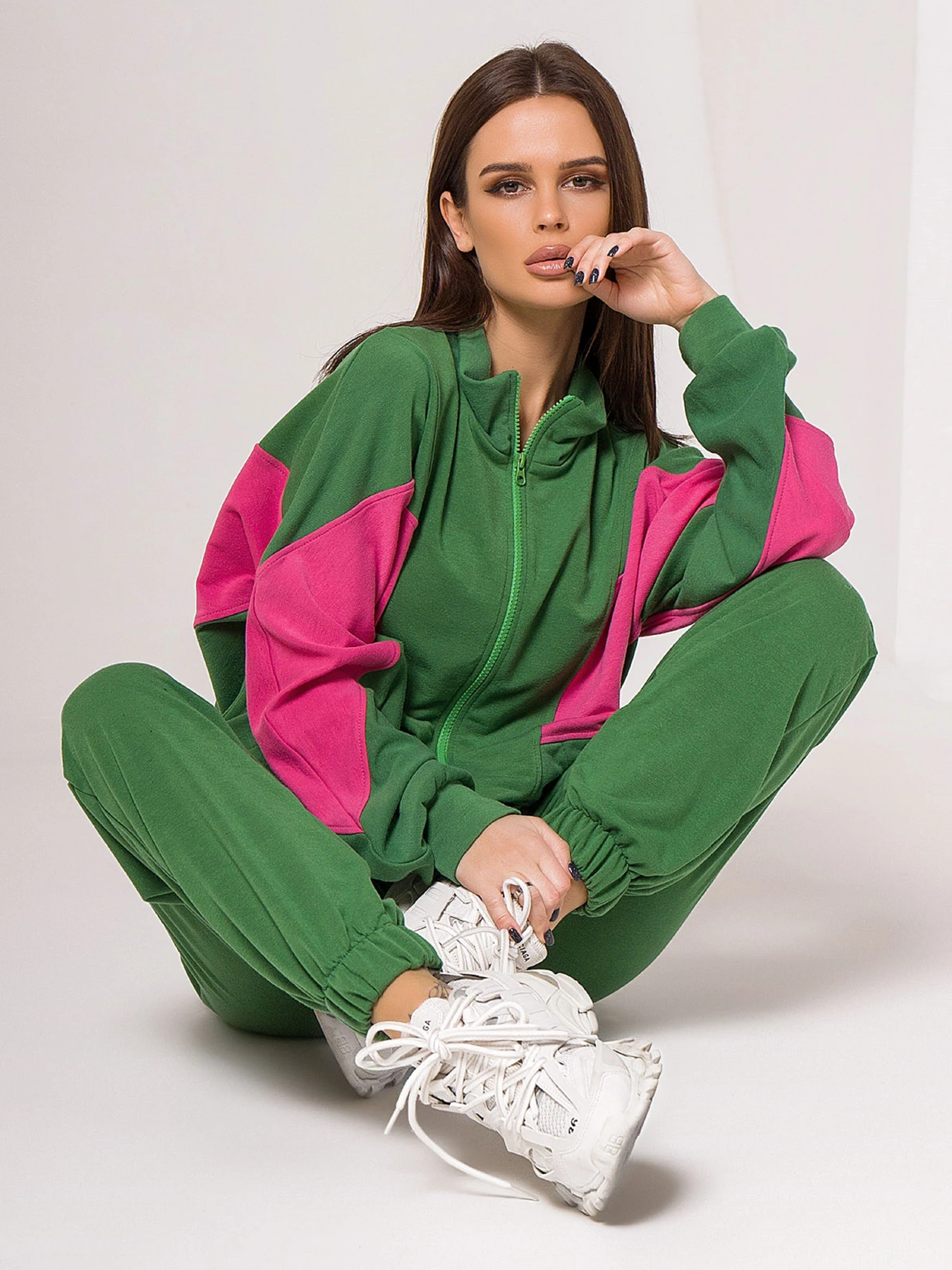 Костюми ISSA Plus модель 13135_green Костюми ISSA Plus модель 13135_green Фото