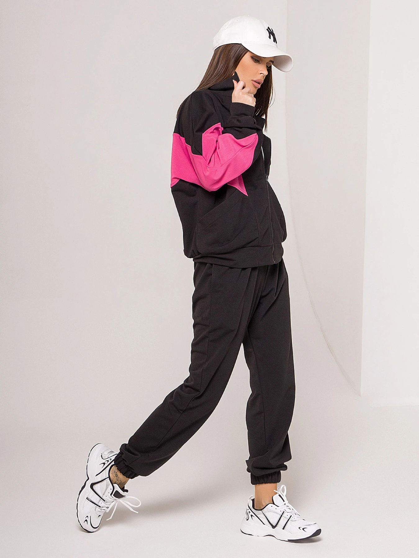Костюми ISSA Plus модель 13135_black Костюми ISSA Plus модель 13135_black Фото