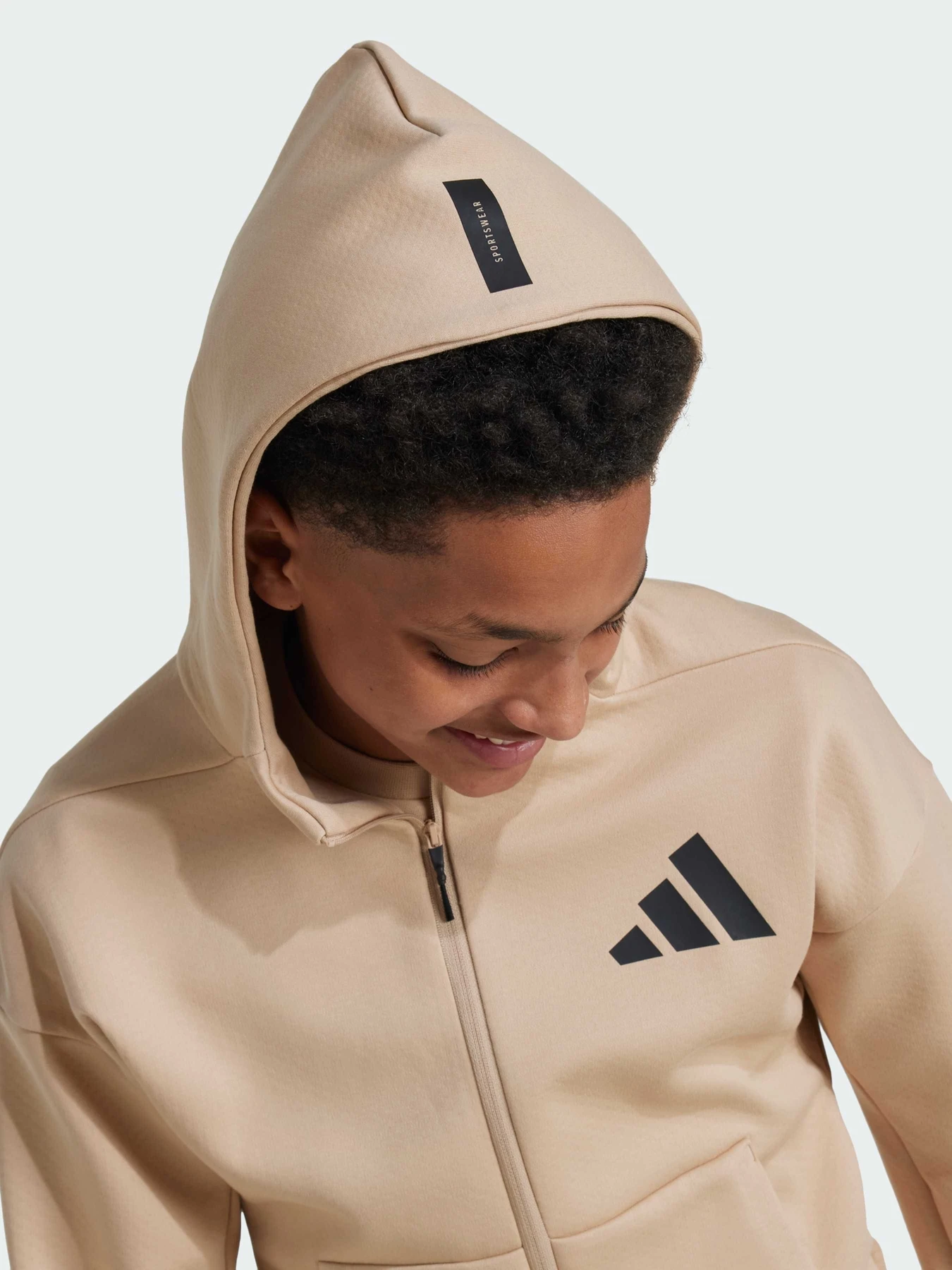 Худи и свитшоты Adidas ZNE модель JF2495 Худи и свитшоты Adidas ZNE модель JF2495 Фото