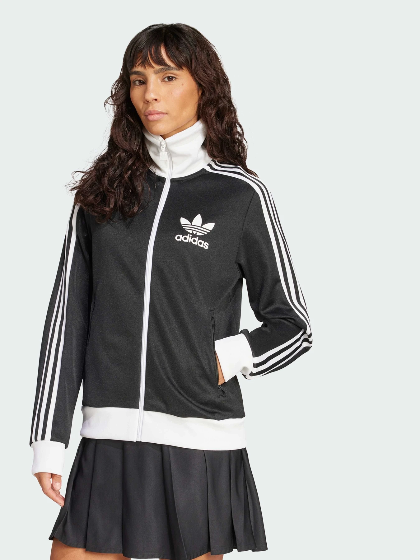Худі та світшоти Adidas Adicolor модель HZ3743 Фото