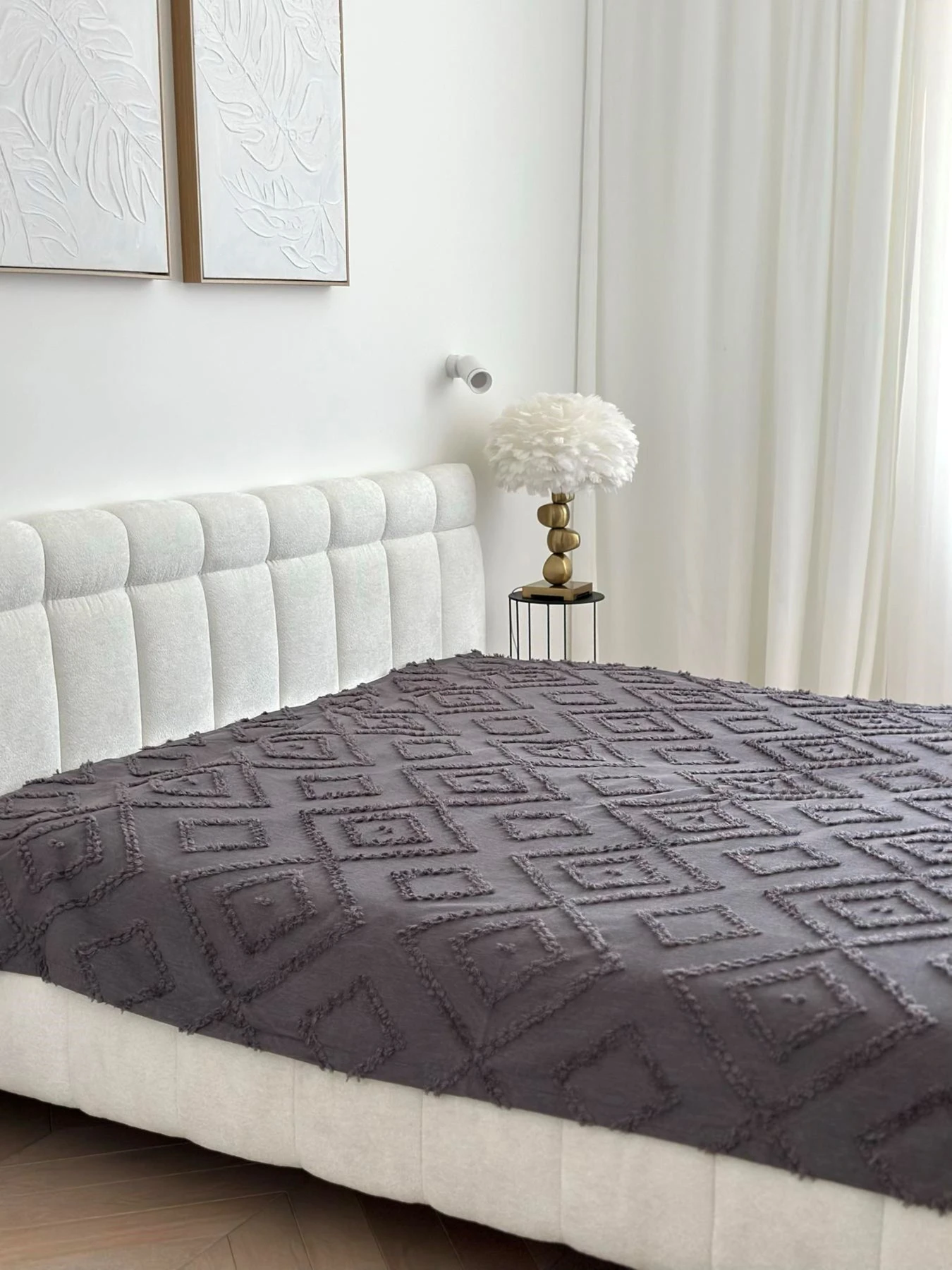 Покрывало Diamond Nordic , графит. Cosy модель DN180200GR Покрывало Diamond Nordic , графит. Cosy модель DN180200GR Фото
