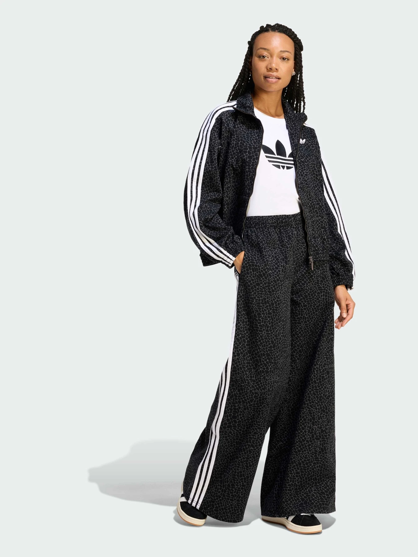 Брюки Adidas модель KD2816 Брюки Adidas модель KD2816 Фото