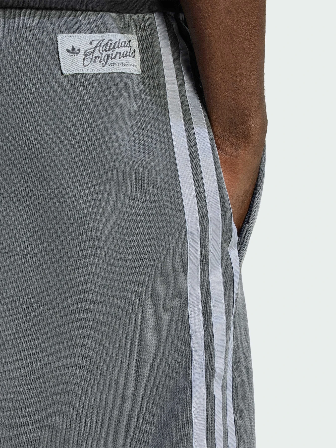 Шорты Adidas модель KU6882 Шорты Adidas модель KU6882 Фото