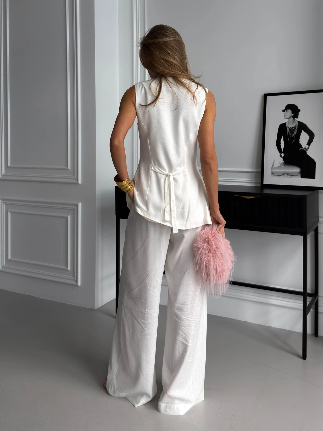 Костюмы Jadone Fashion модель costume_Anna_bile Фото